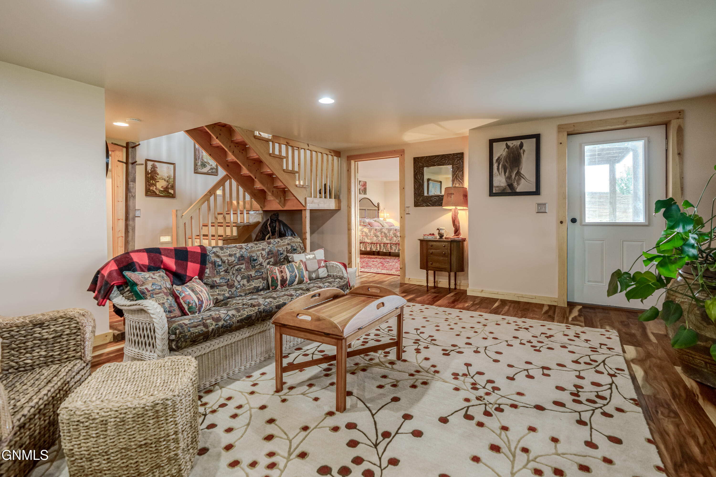 main property photo 59