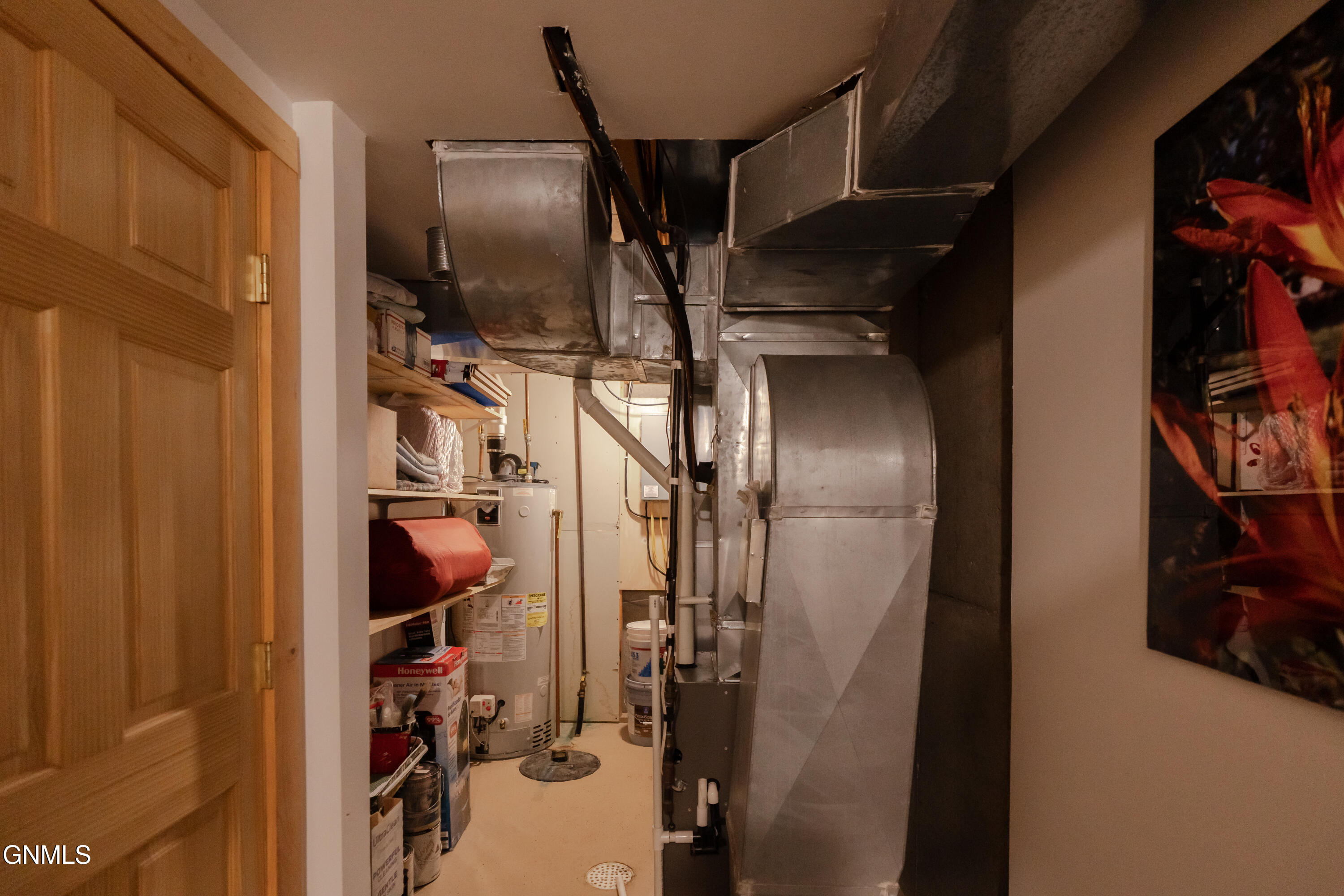main property photo 68