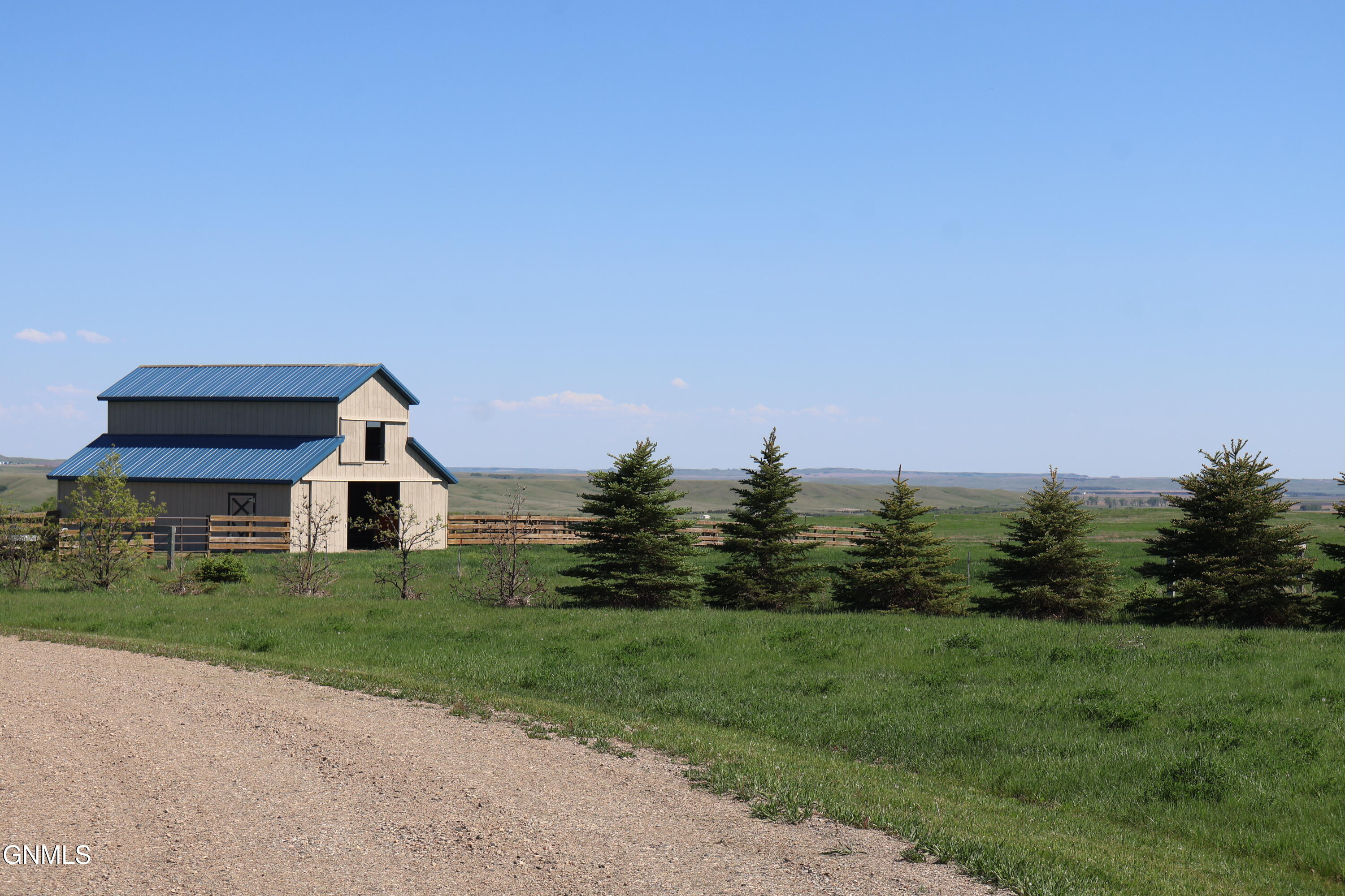 main property photo 75