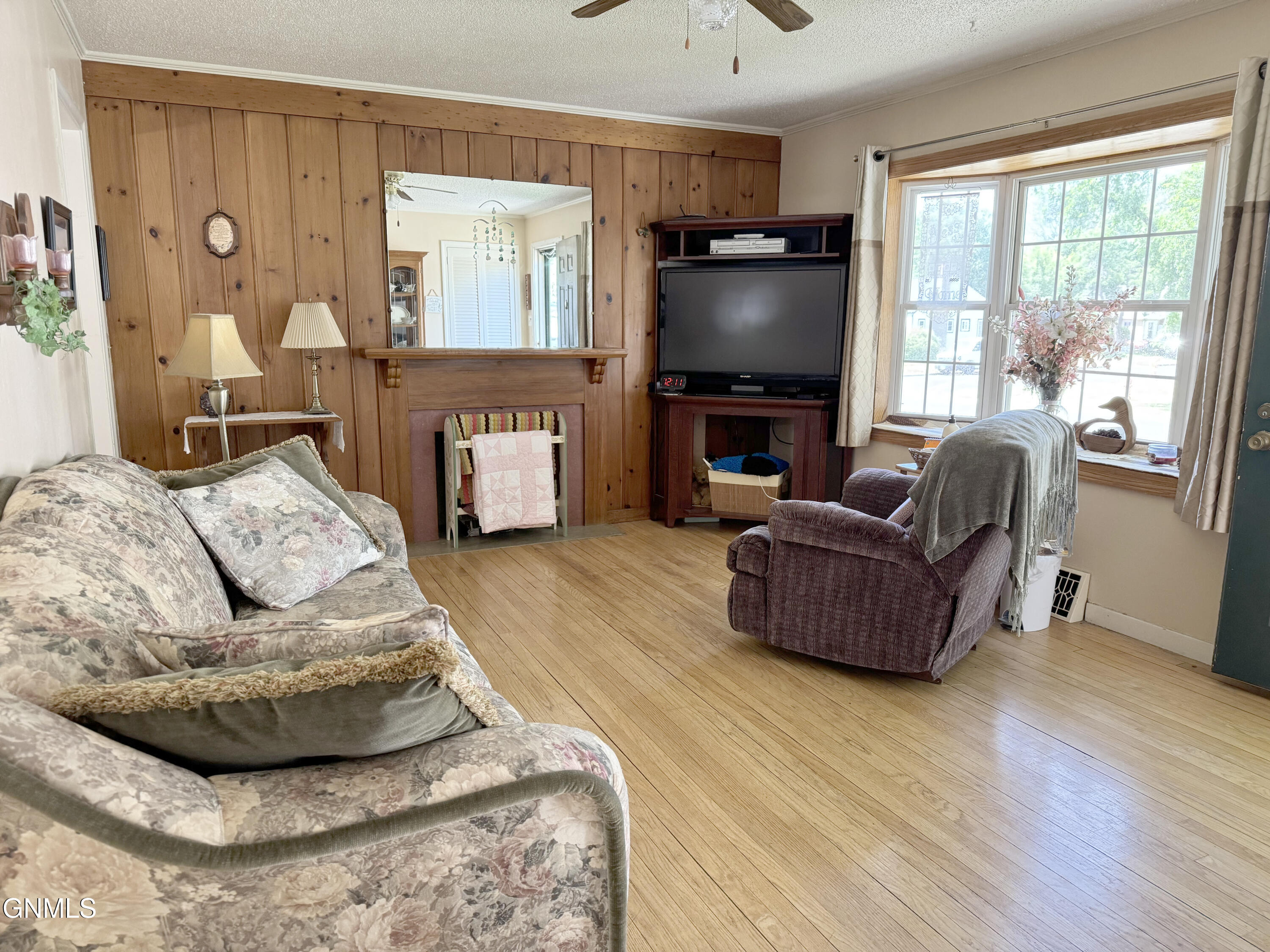 property viewer photo 21