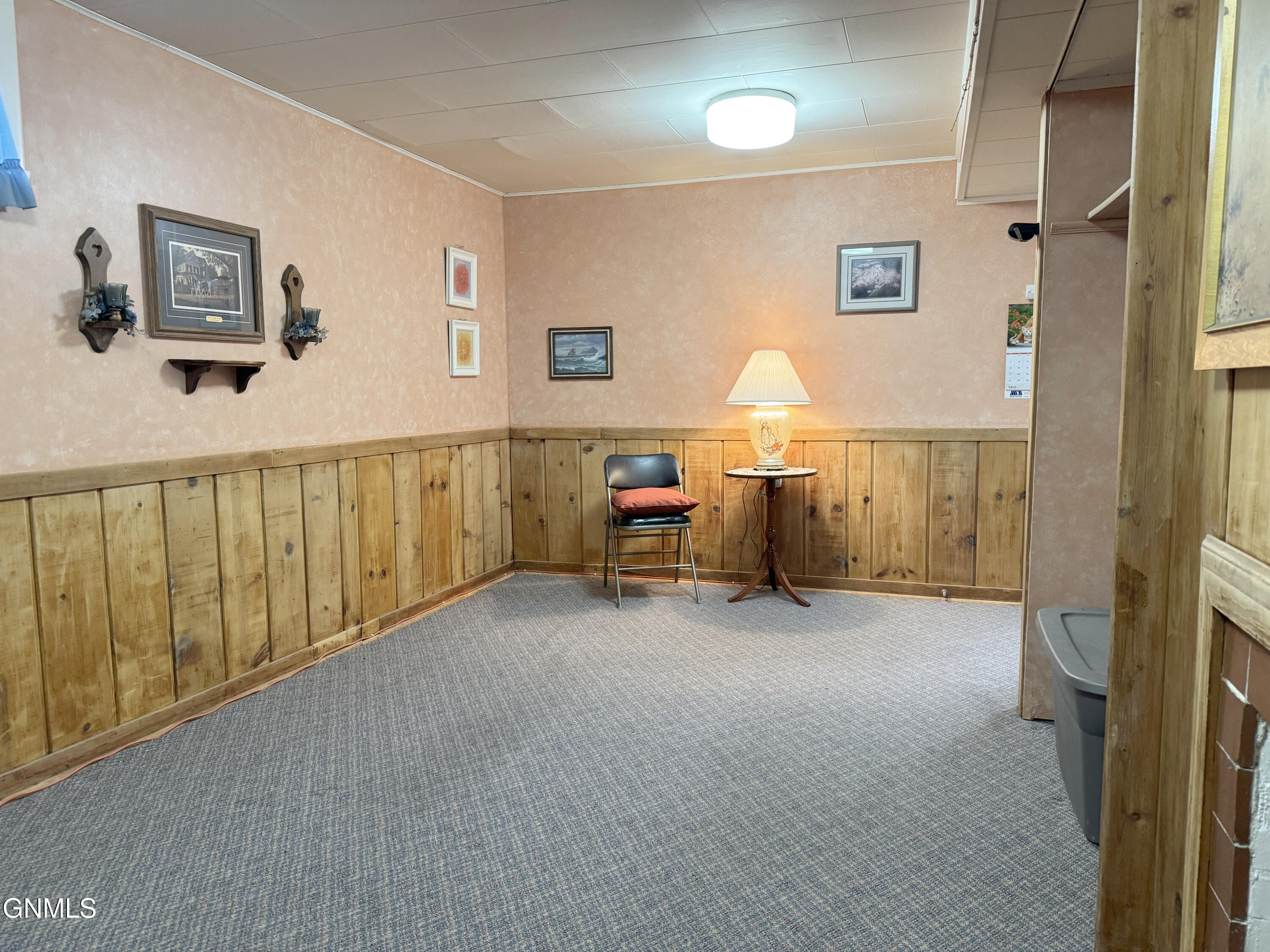 property viewer photo 25