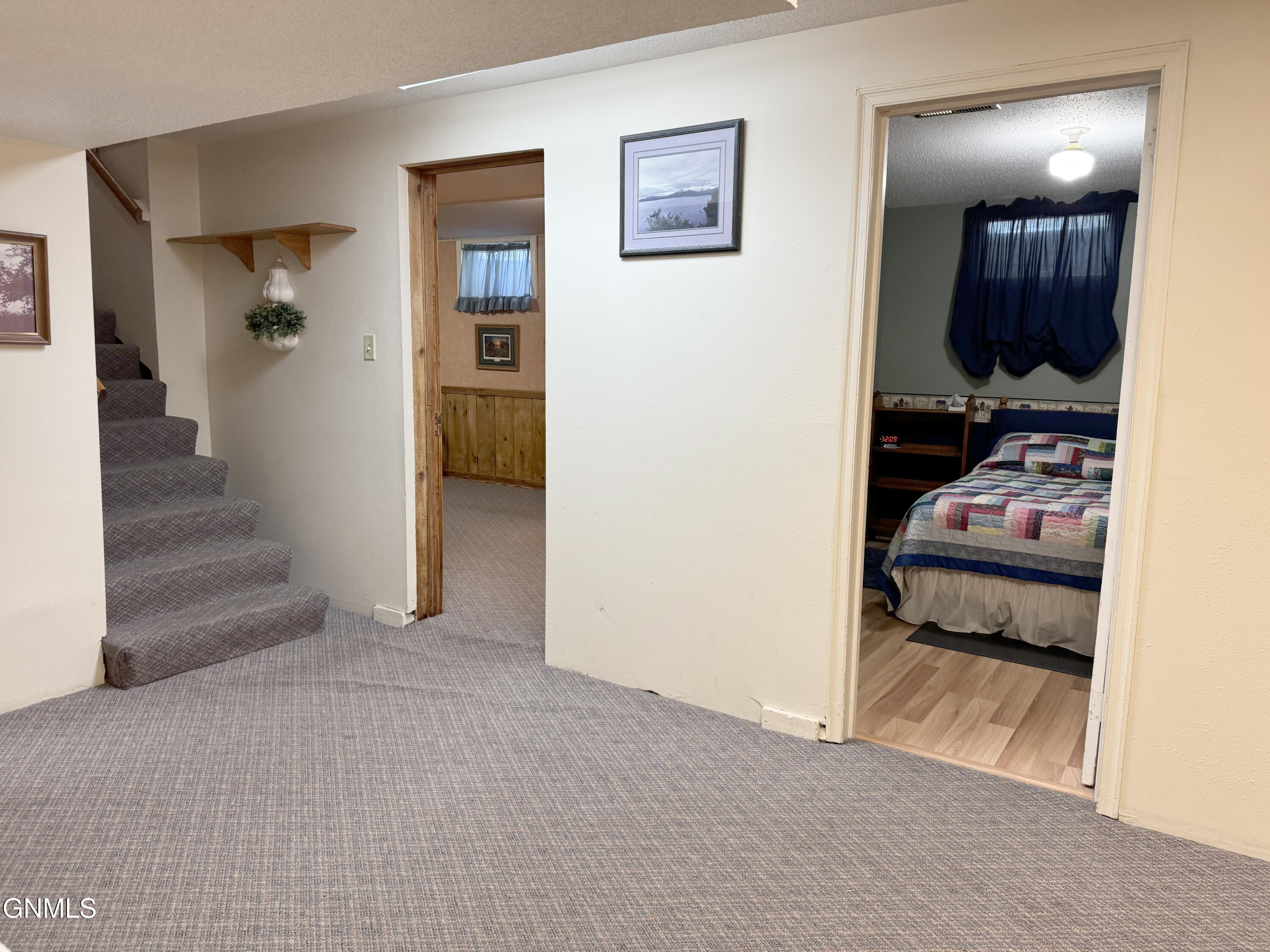 property viewer photo 32