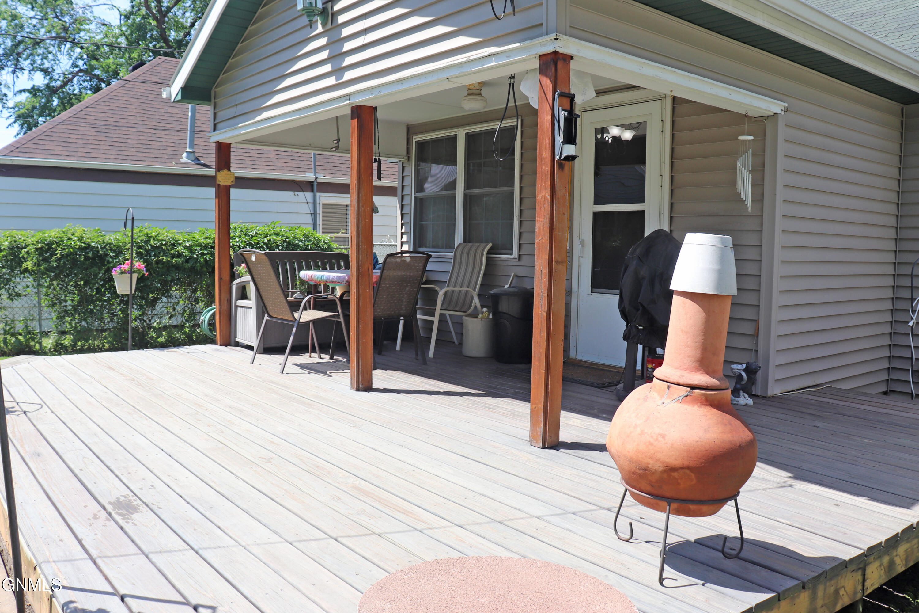 property viewer photo 37
