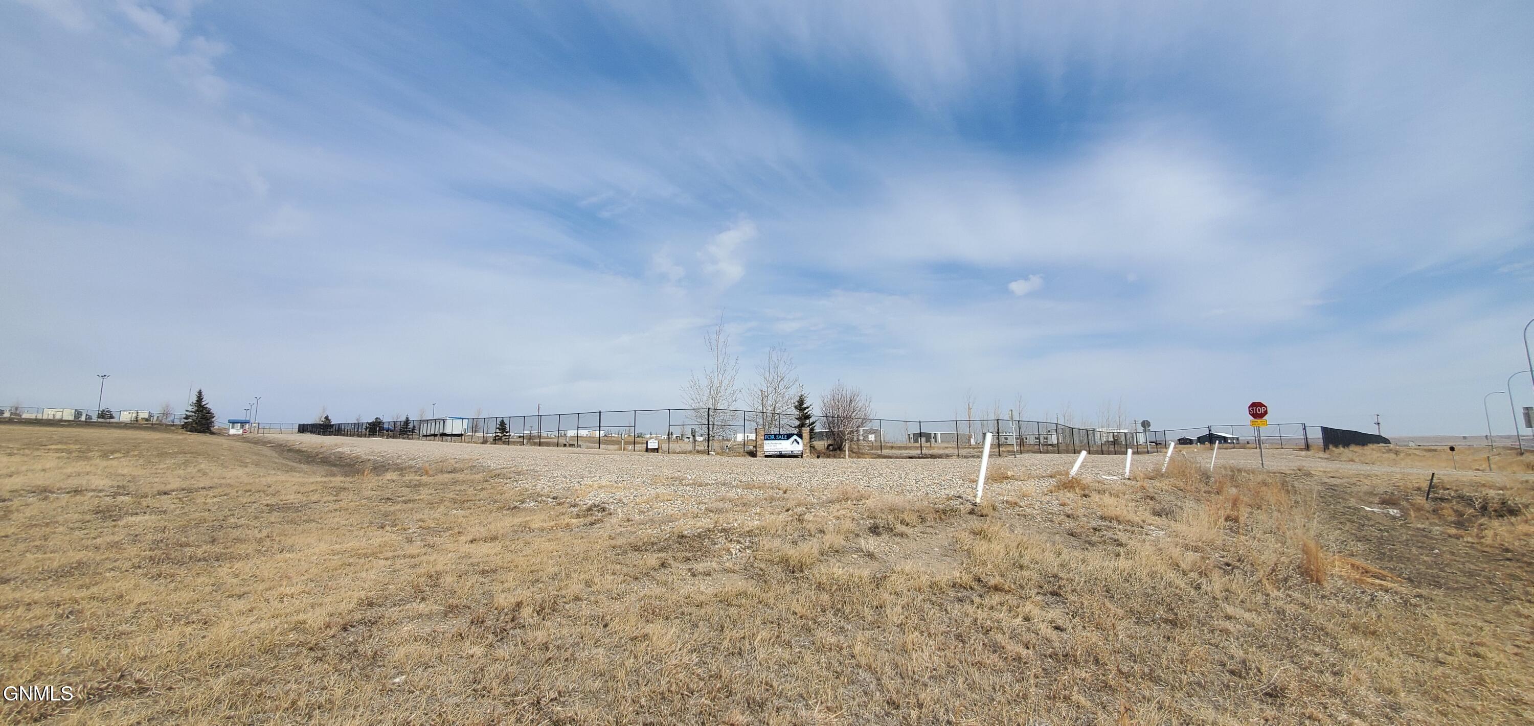 main property photo 20