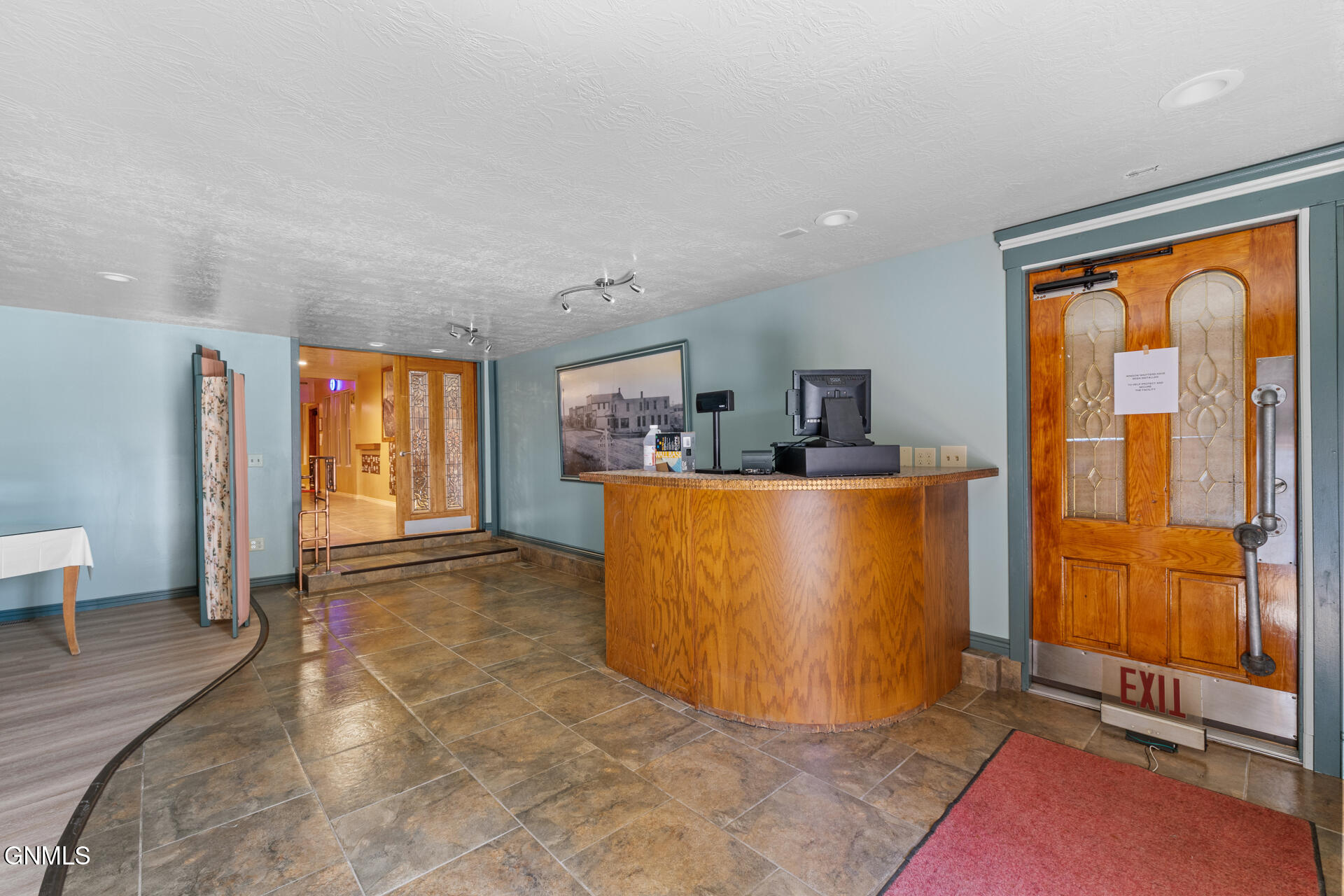 main property photo 49