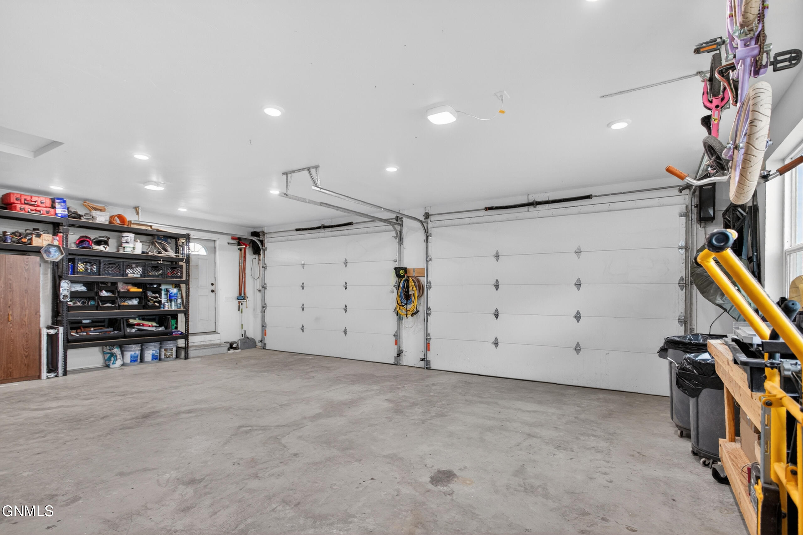 main property photo 59