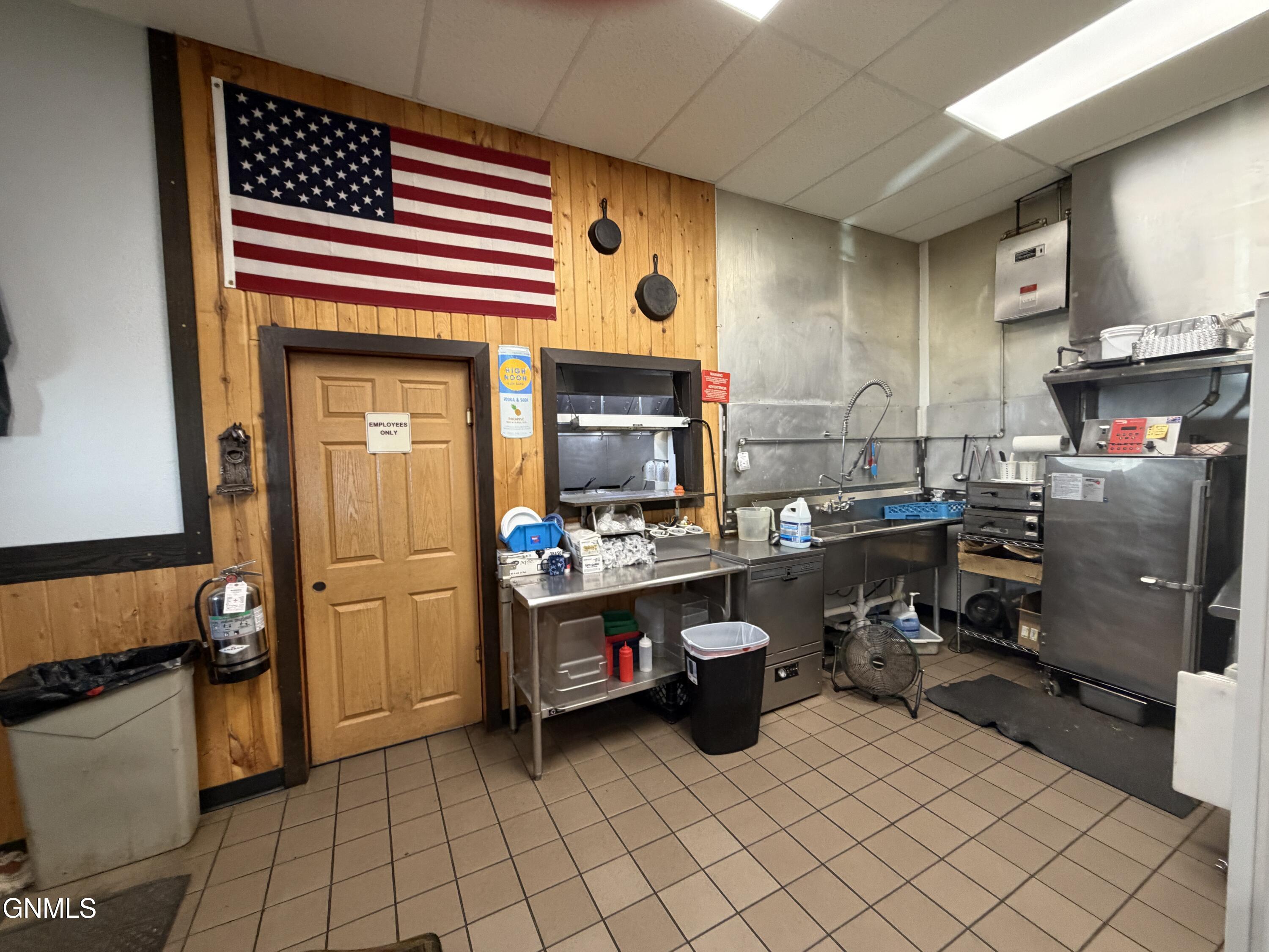 property viewer photo 10