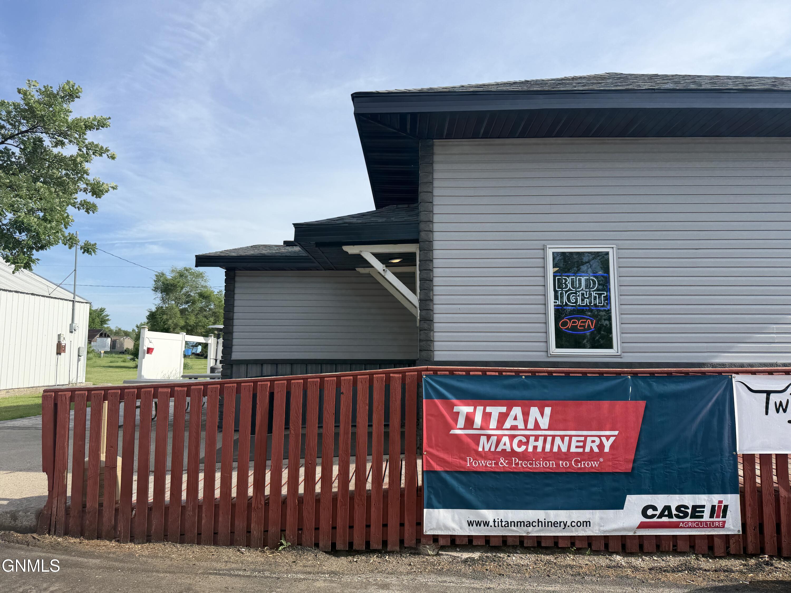 property viewer photo 2