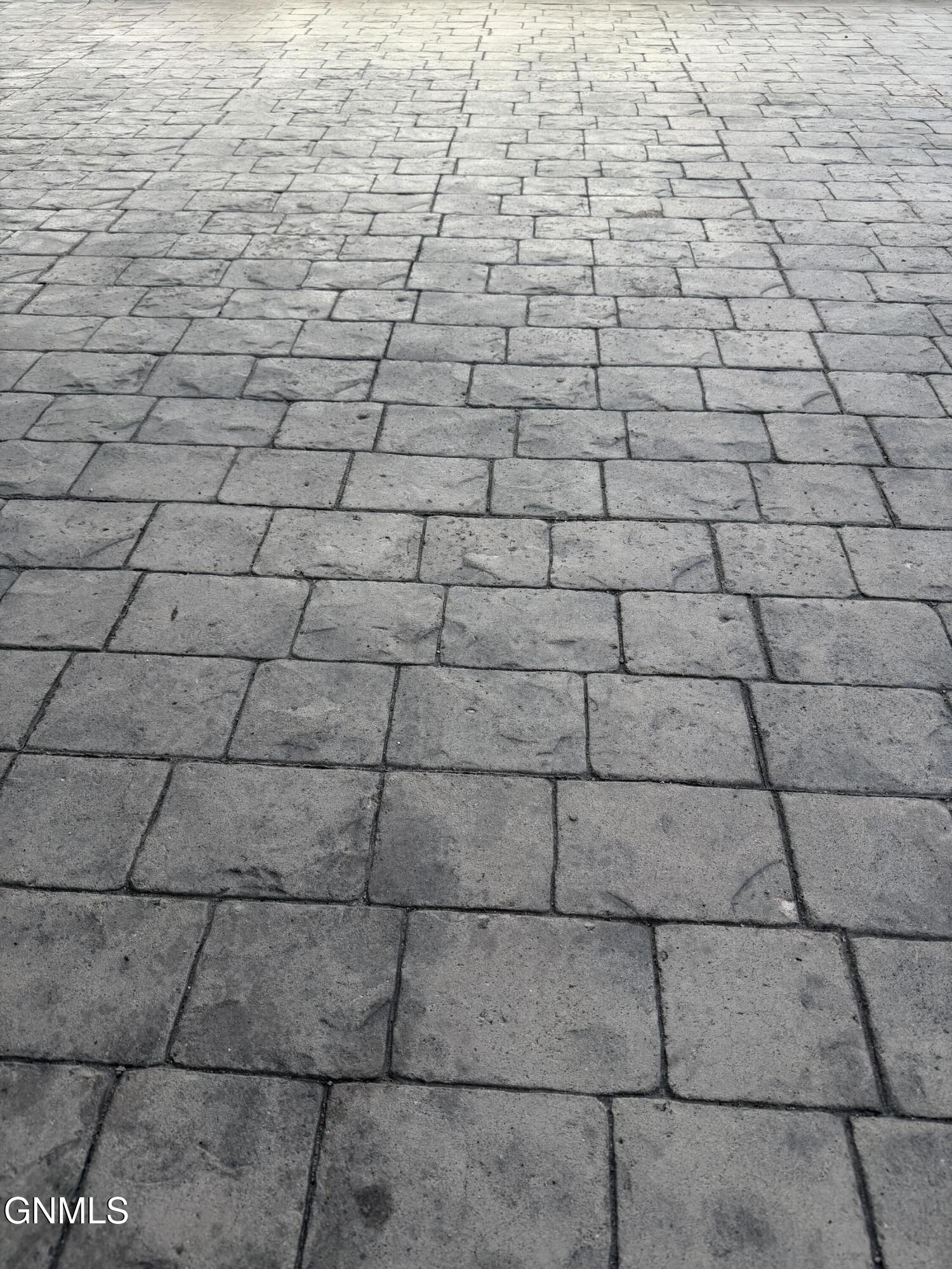 property viewer photo 26