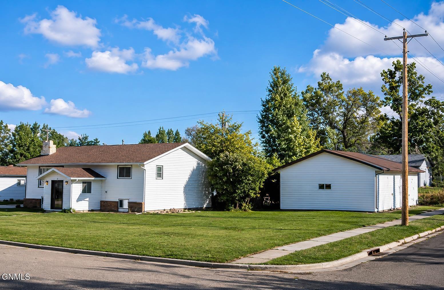 main property photo 1