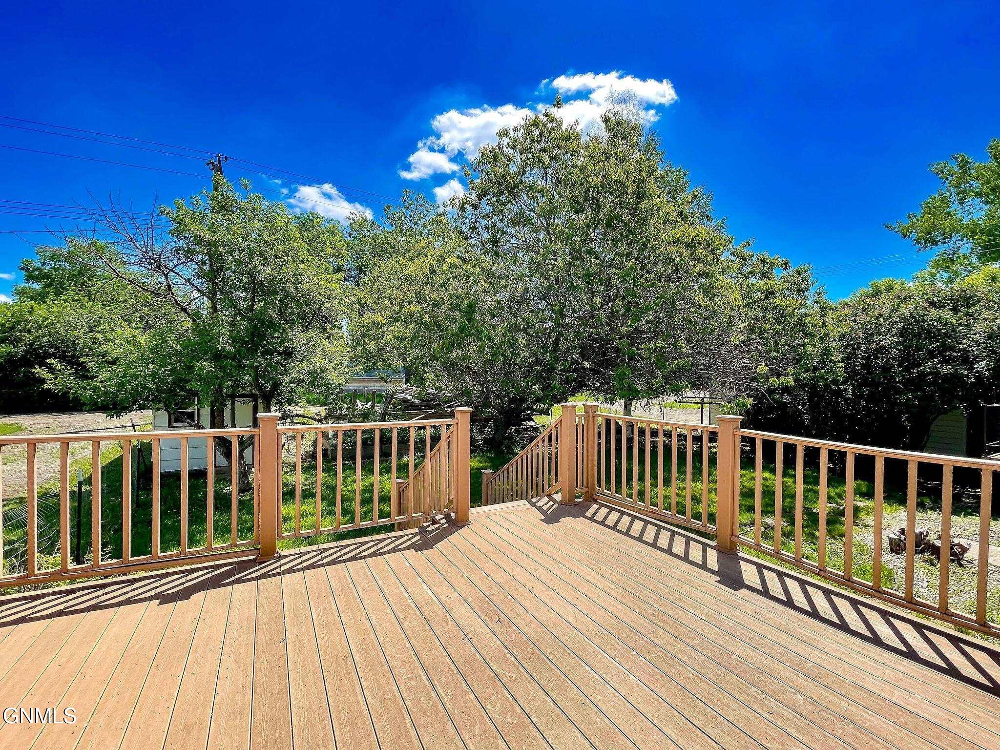 main property photo 43