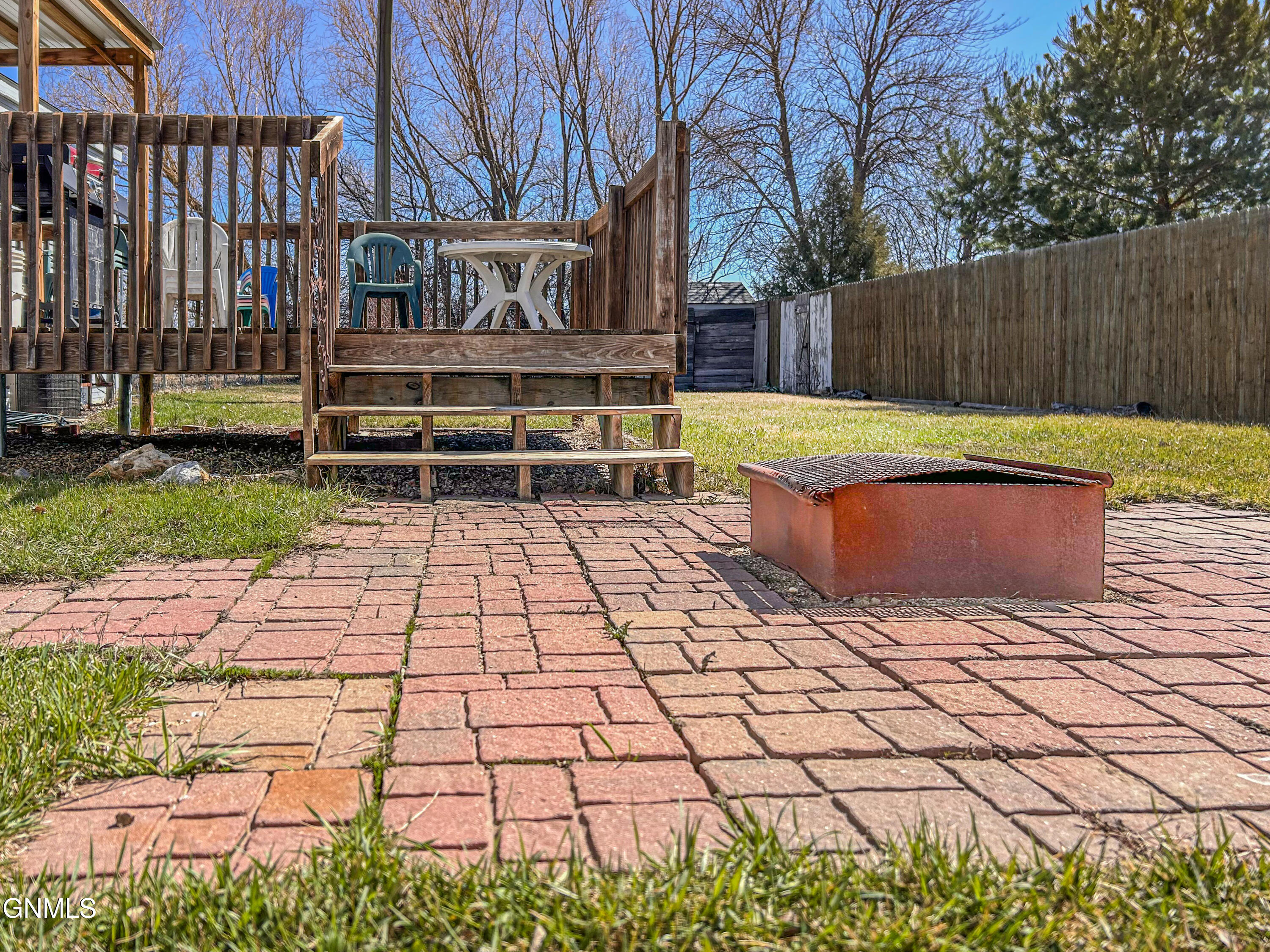 main property photo 65