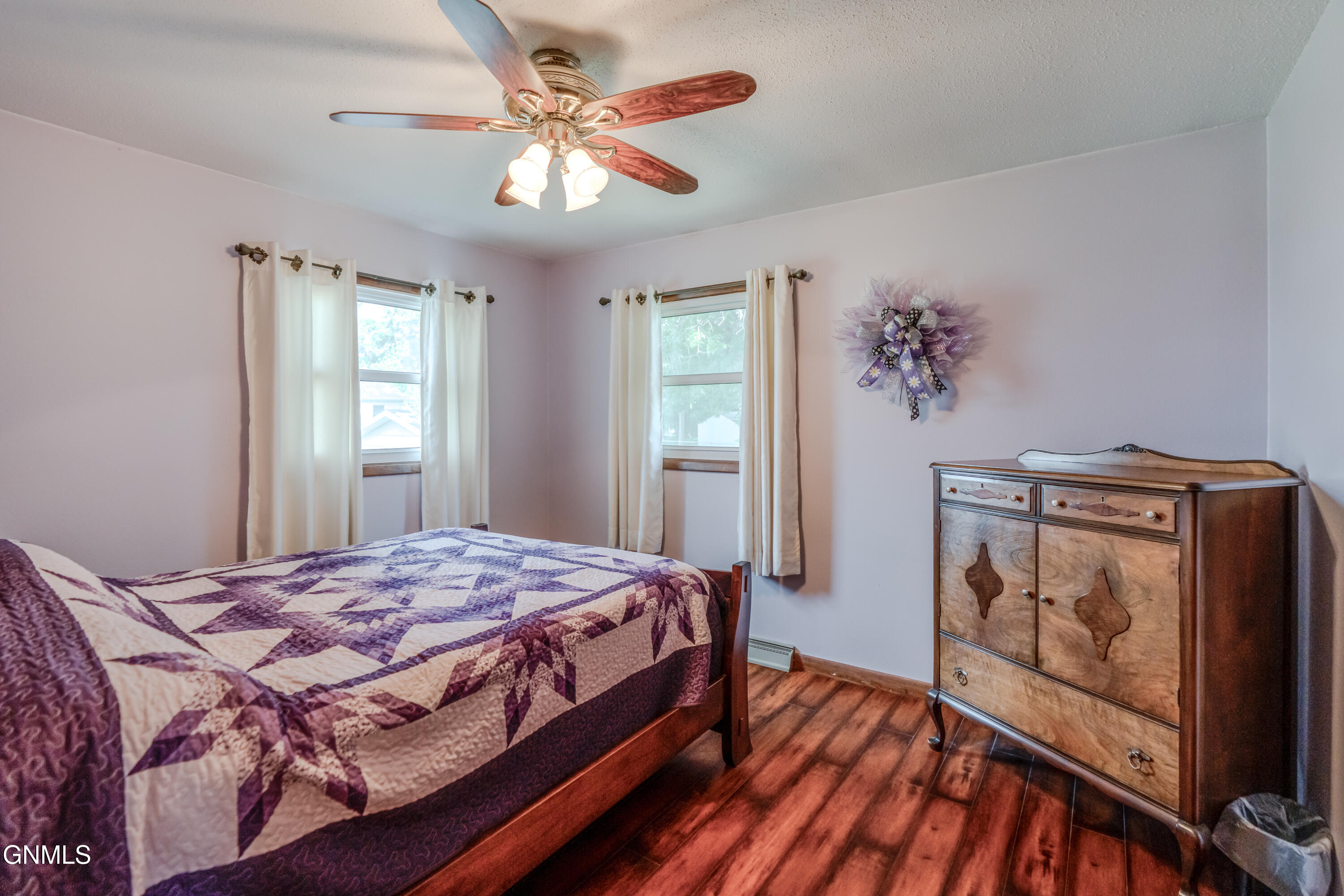 property viewer photo 24