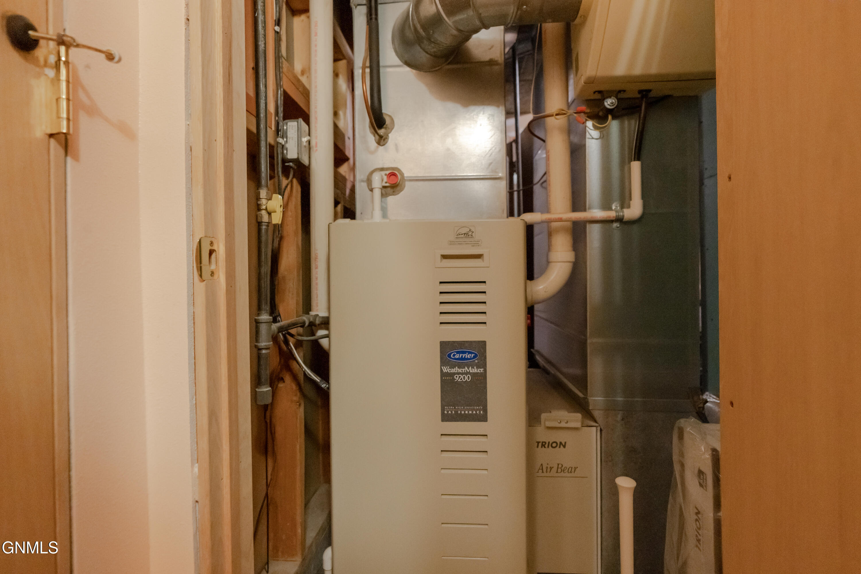 property viewer photo 43