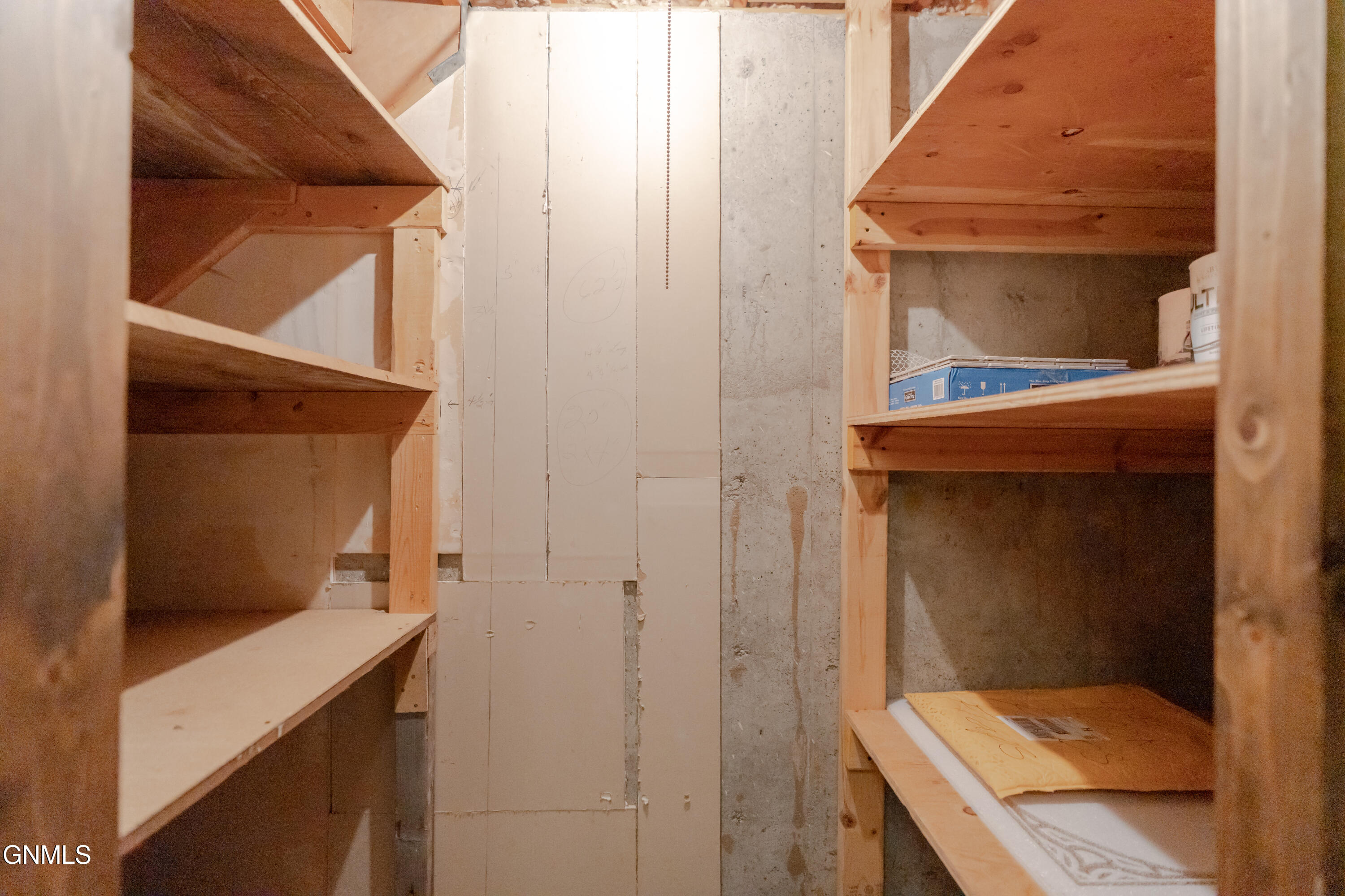 property viewer photo 46