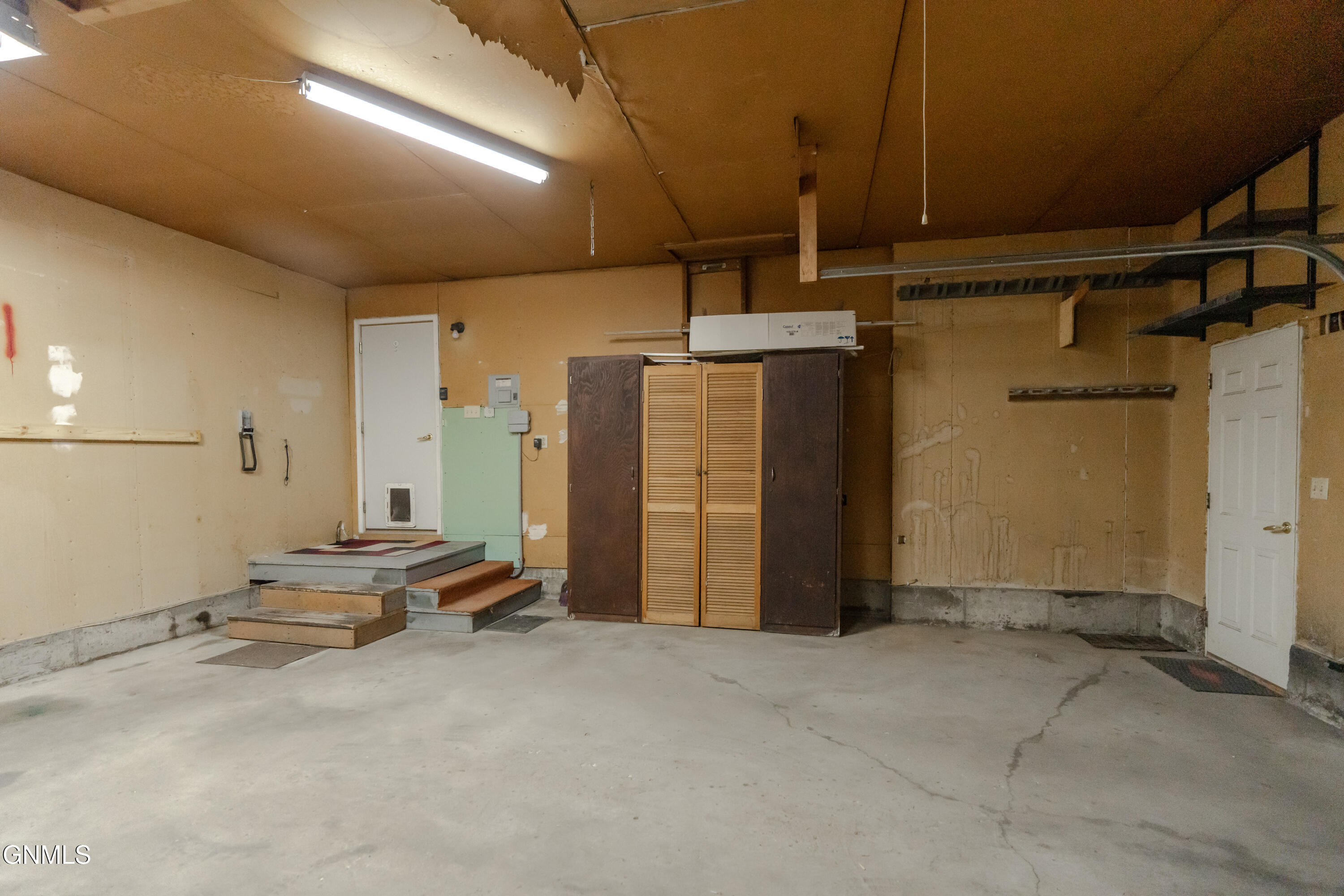 property viewer photo 48