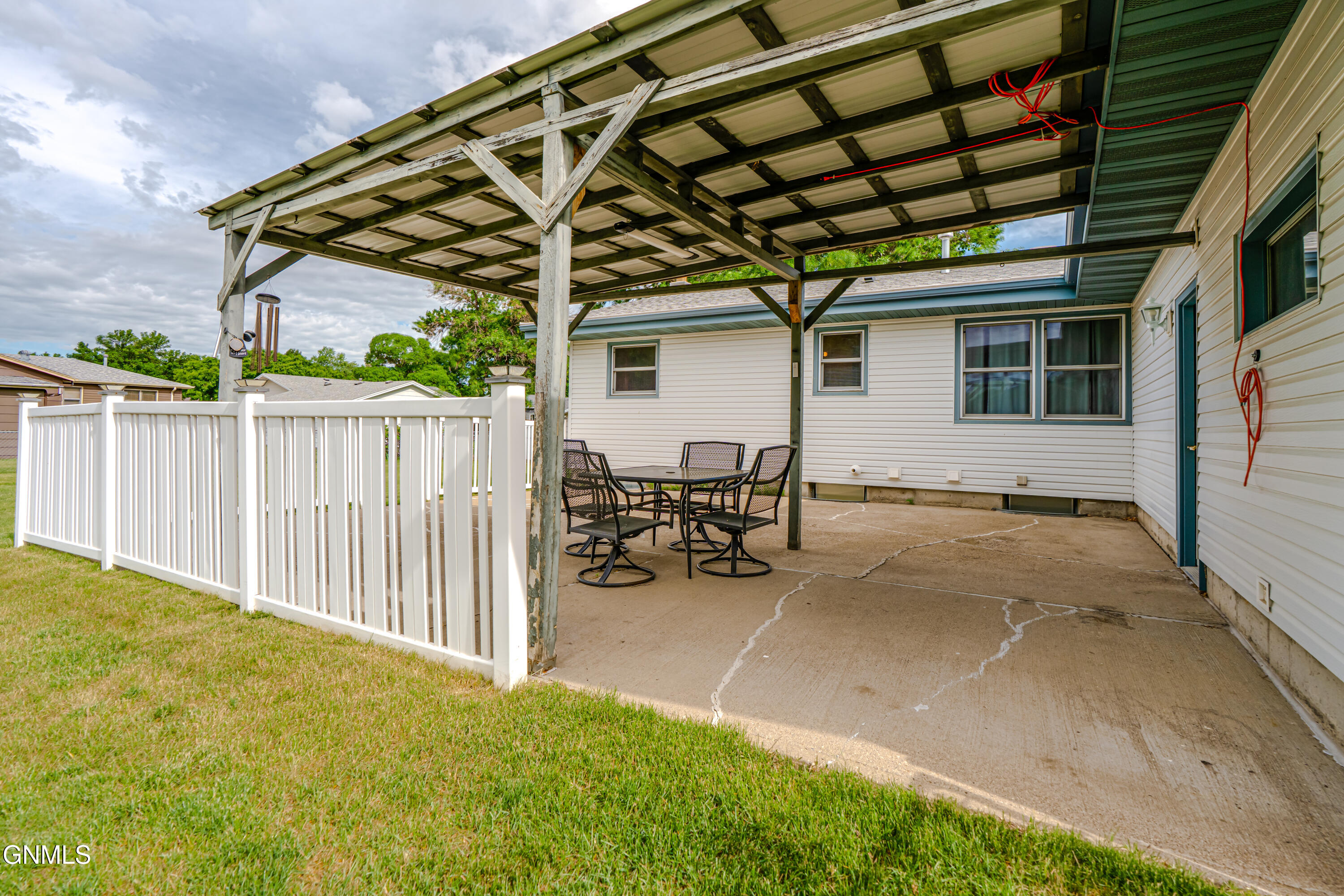 property viewer photo 55