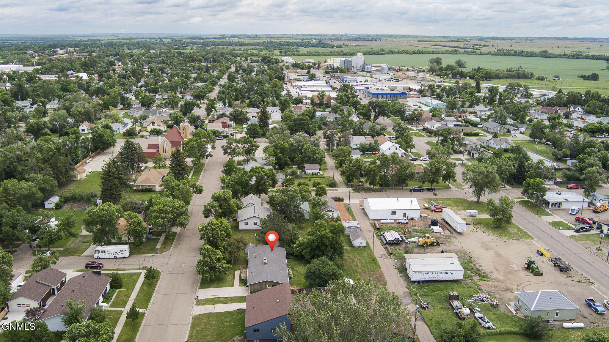 main property photo 42