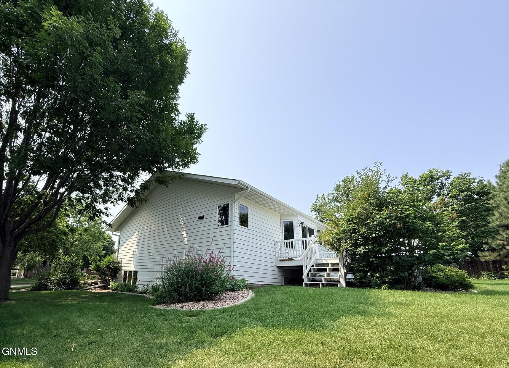 main property photo 58