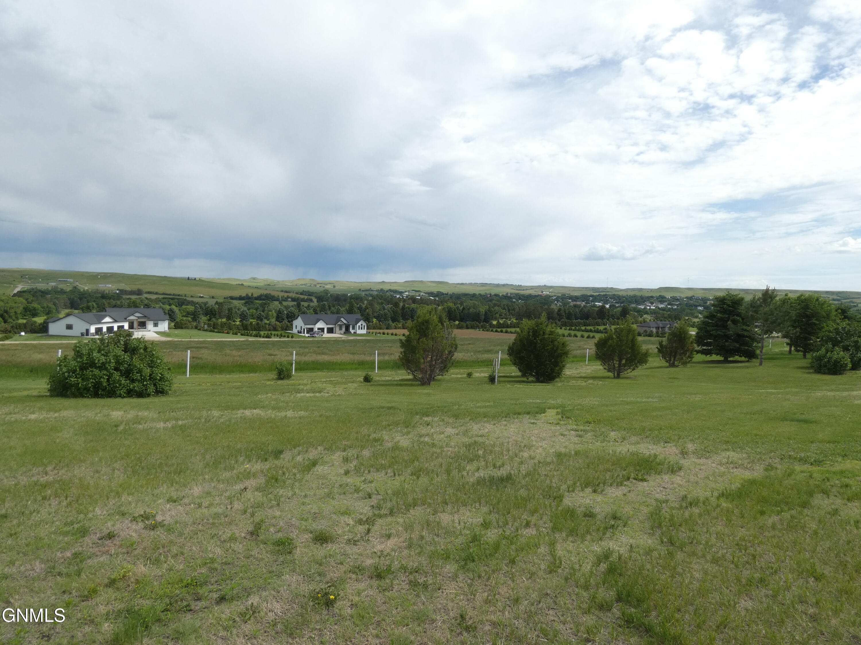 main property photo 114