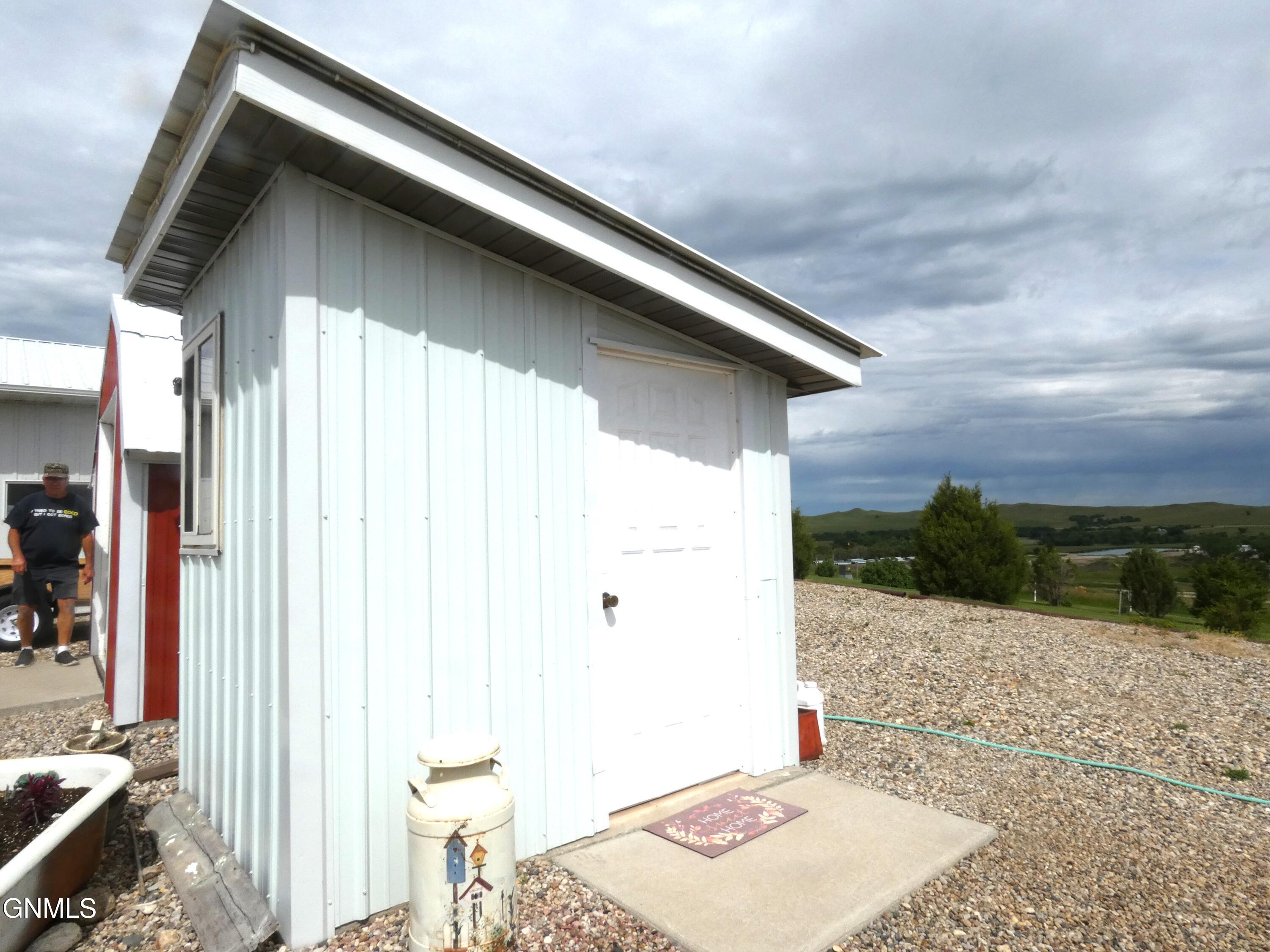 main property photo 129