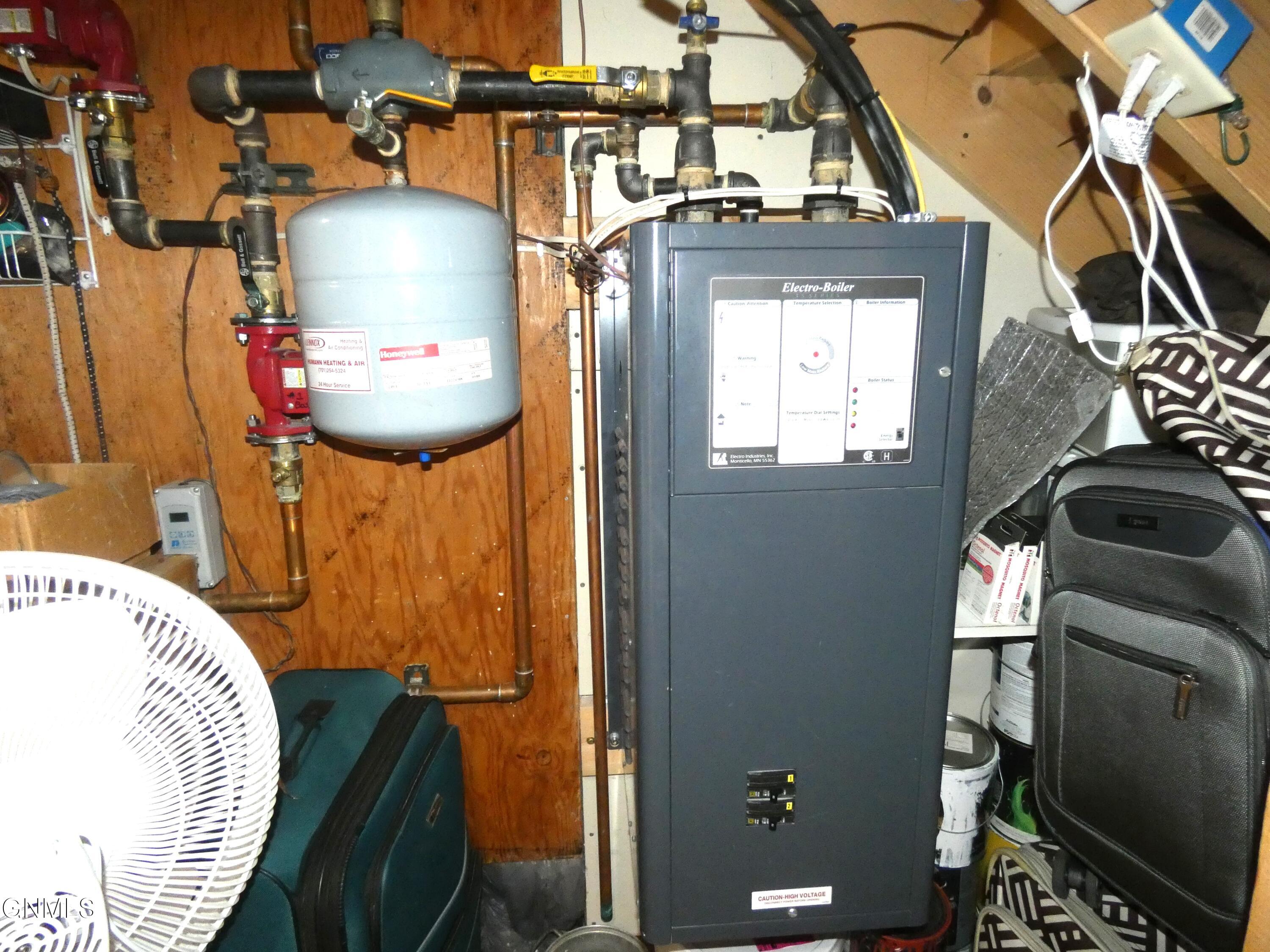main property photo 59