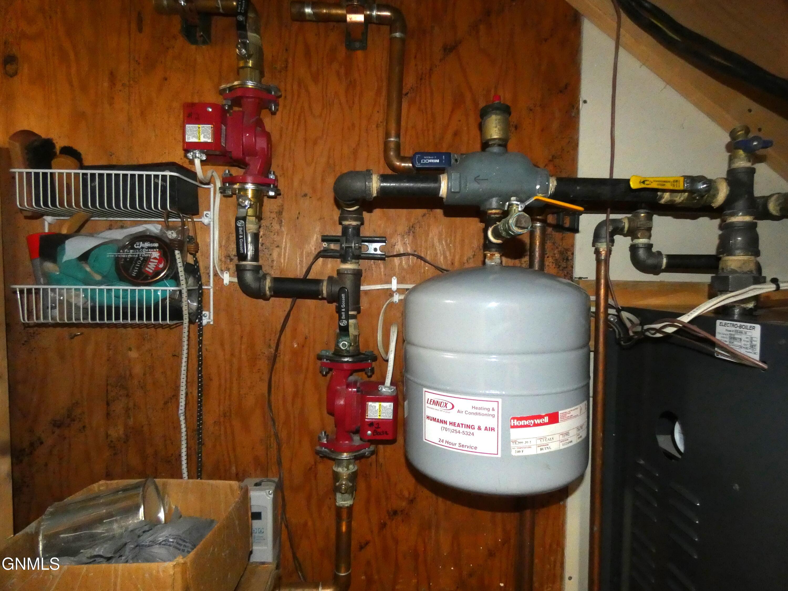 main property photo 60
