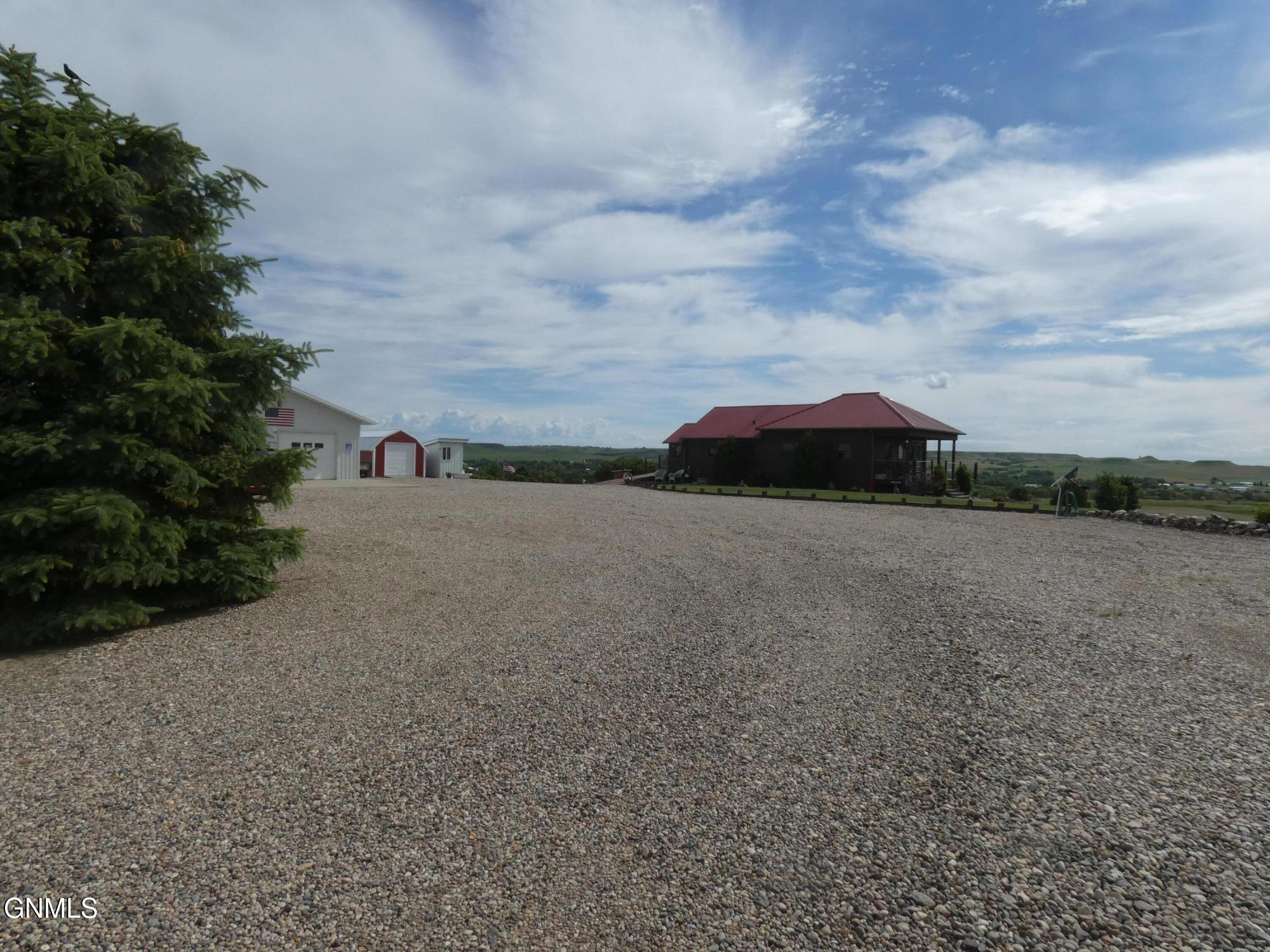 main property photo 65