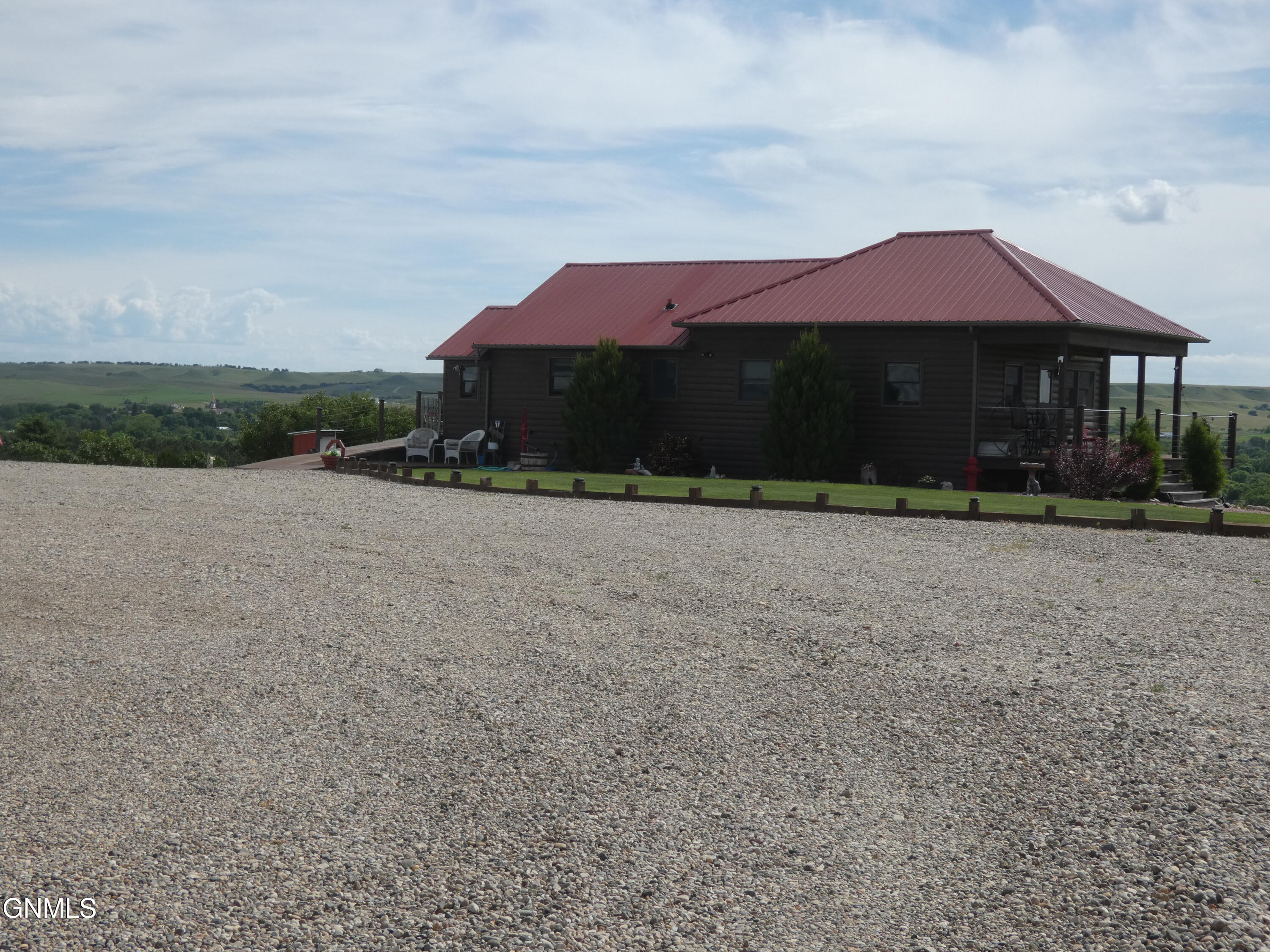 main property photo 66