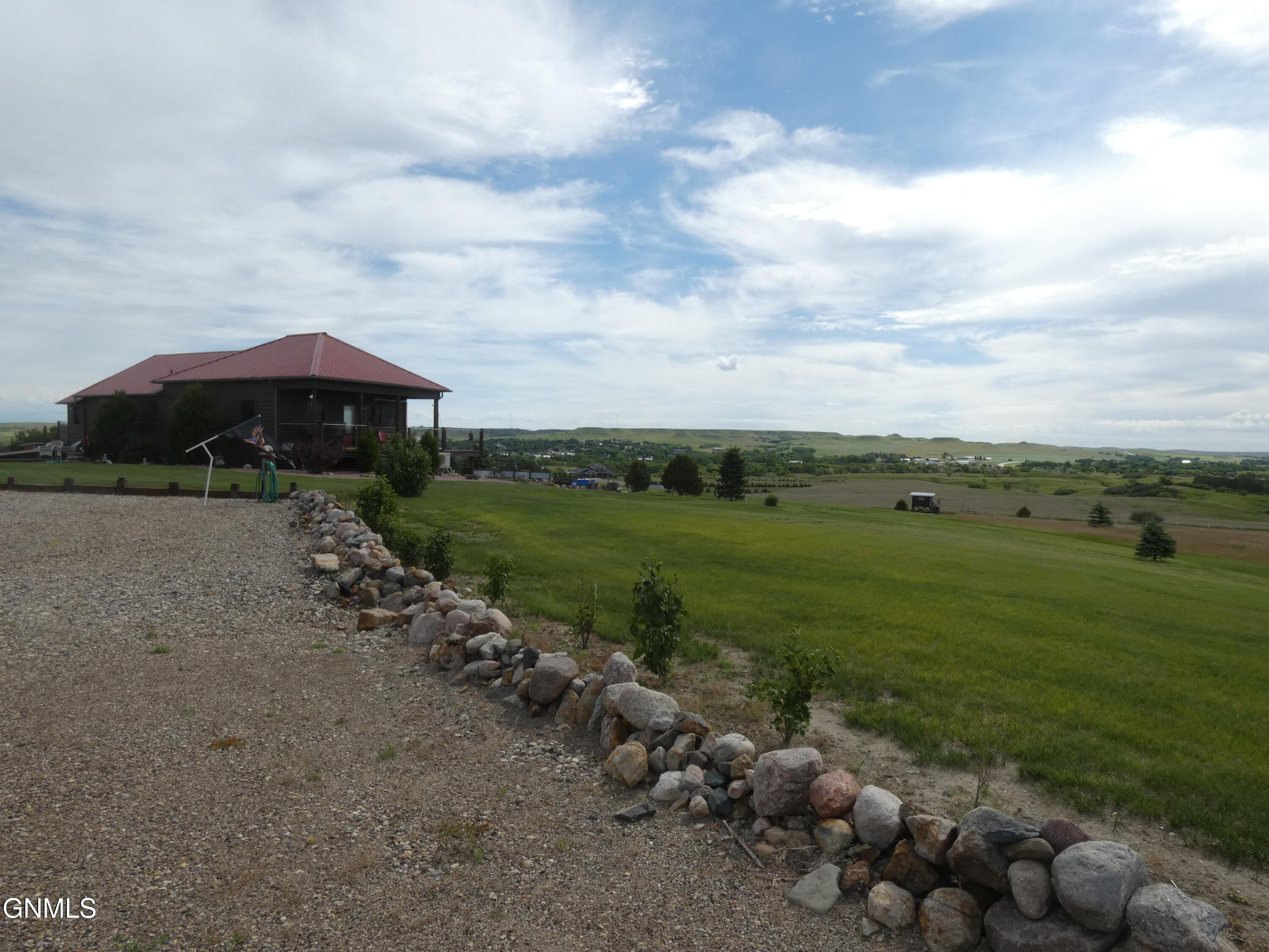 main property photo 67