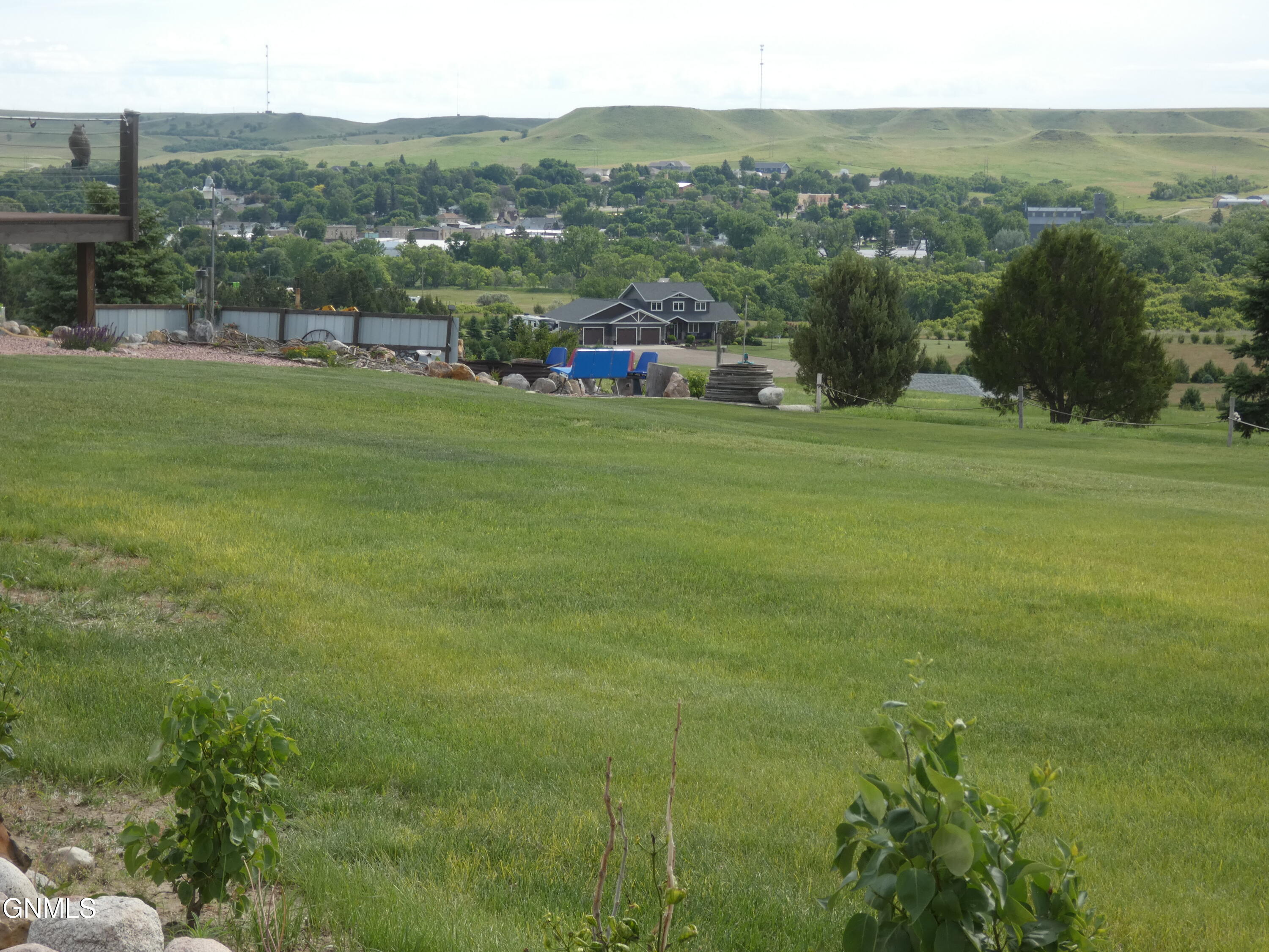 main property photo 72