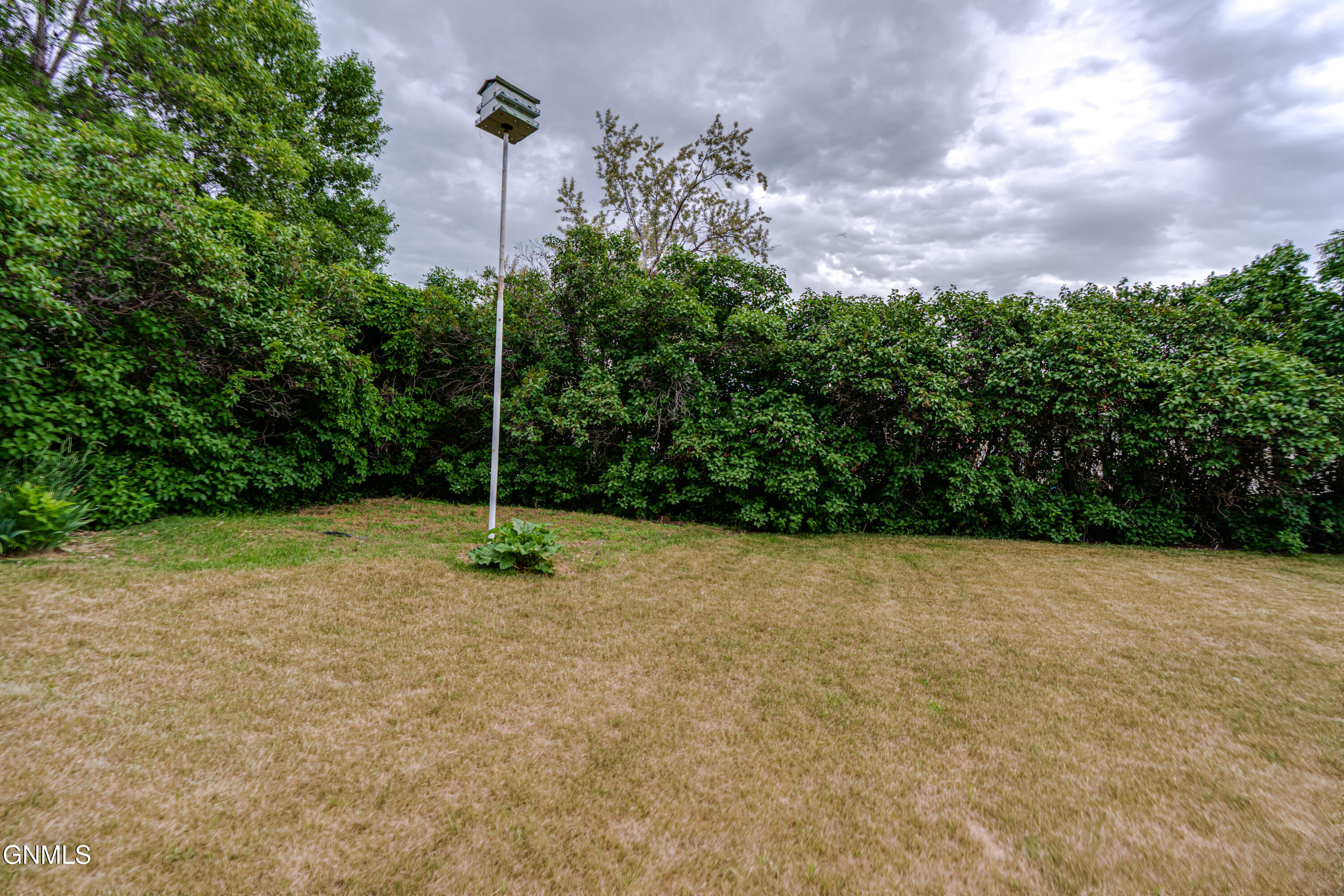 main property photo 59