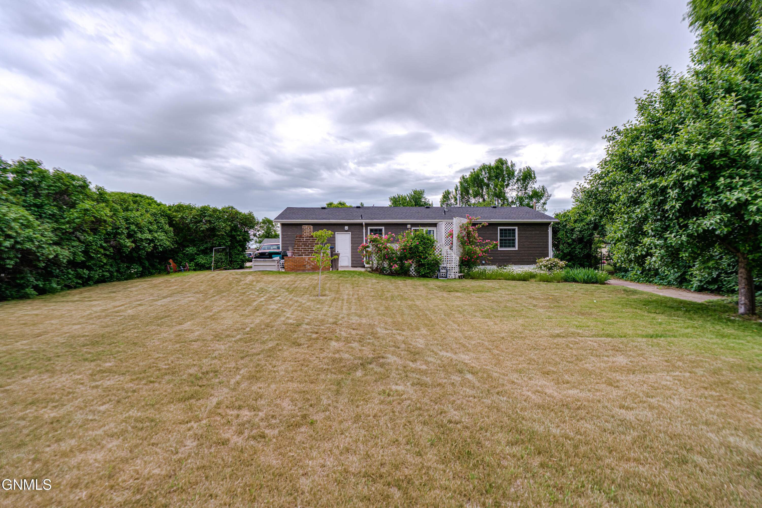 main property photo 60
