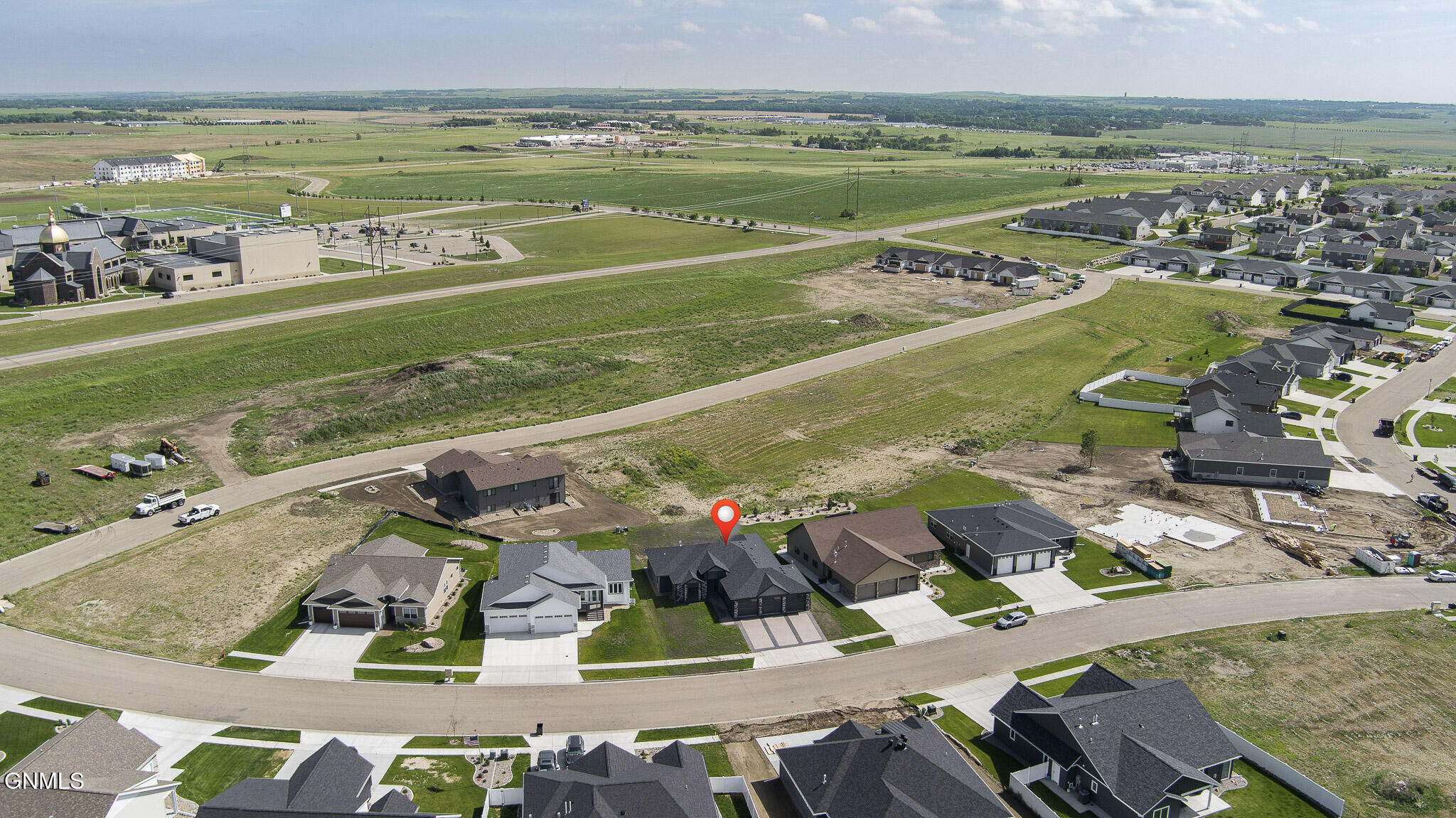 main property photo 45