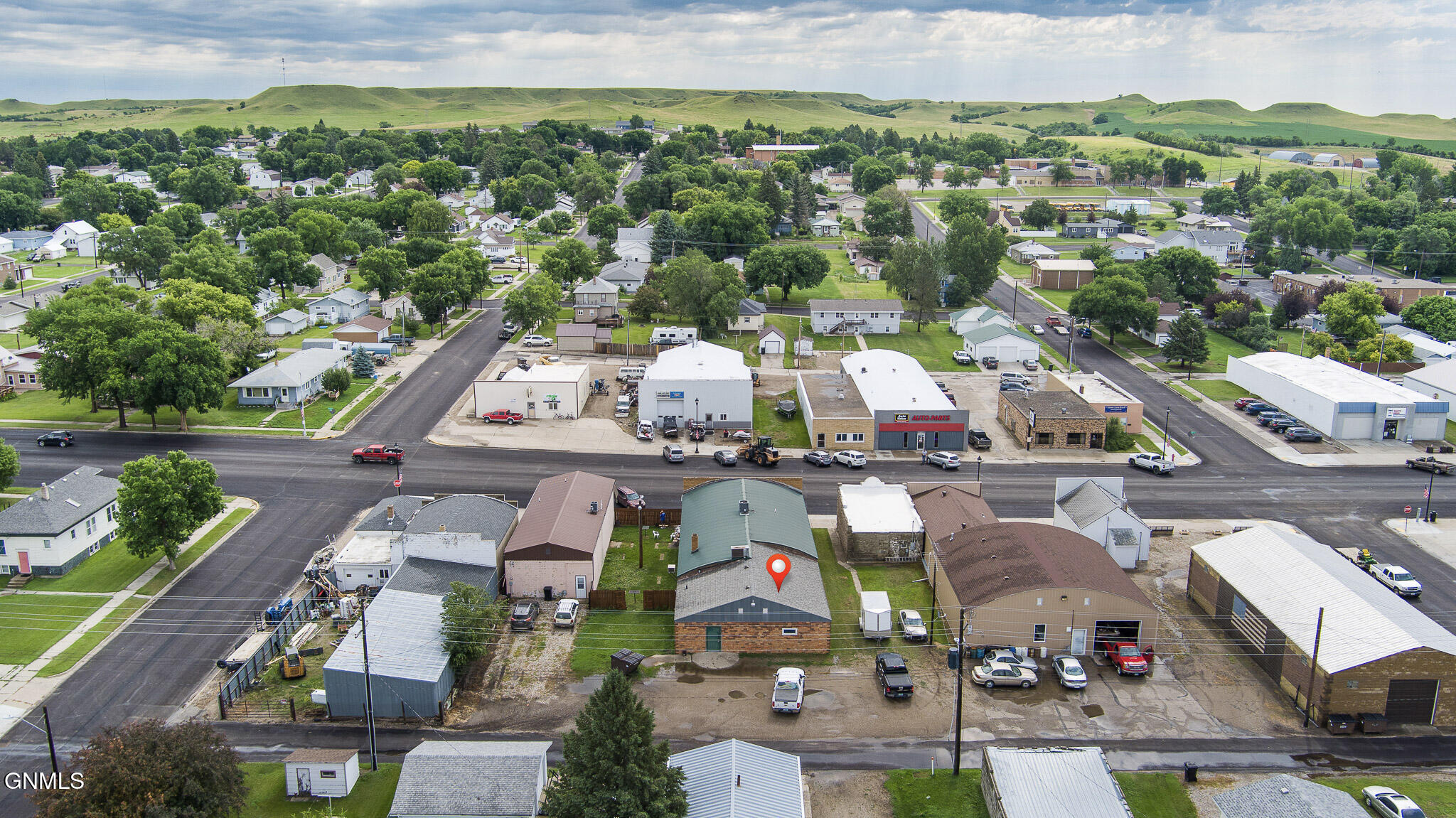 main property photo 36