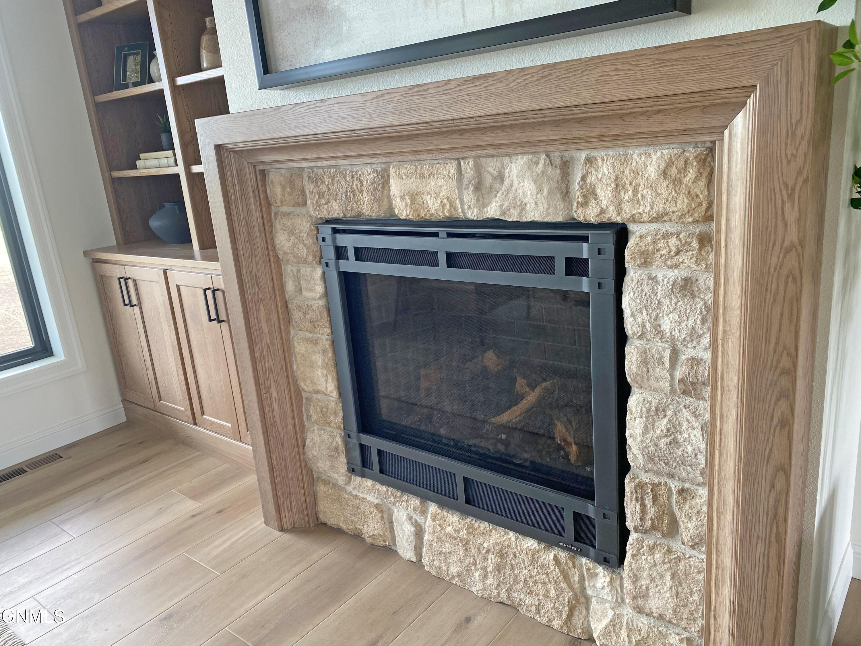 main property photo 76