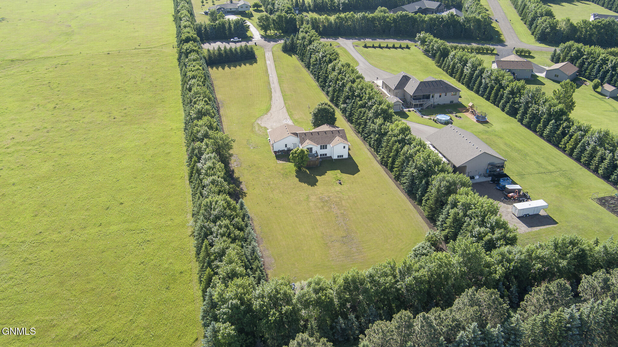 main property photo 43