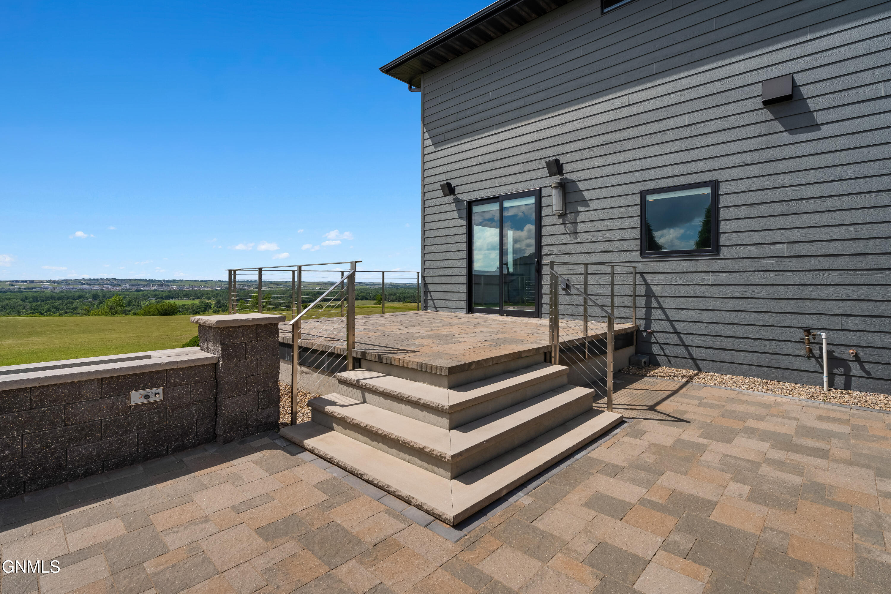main property photo 64