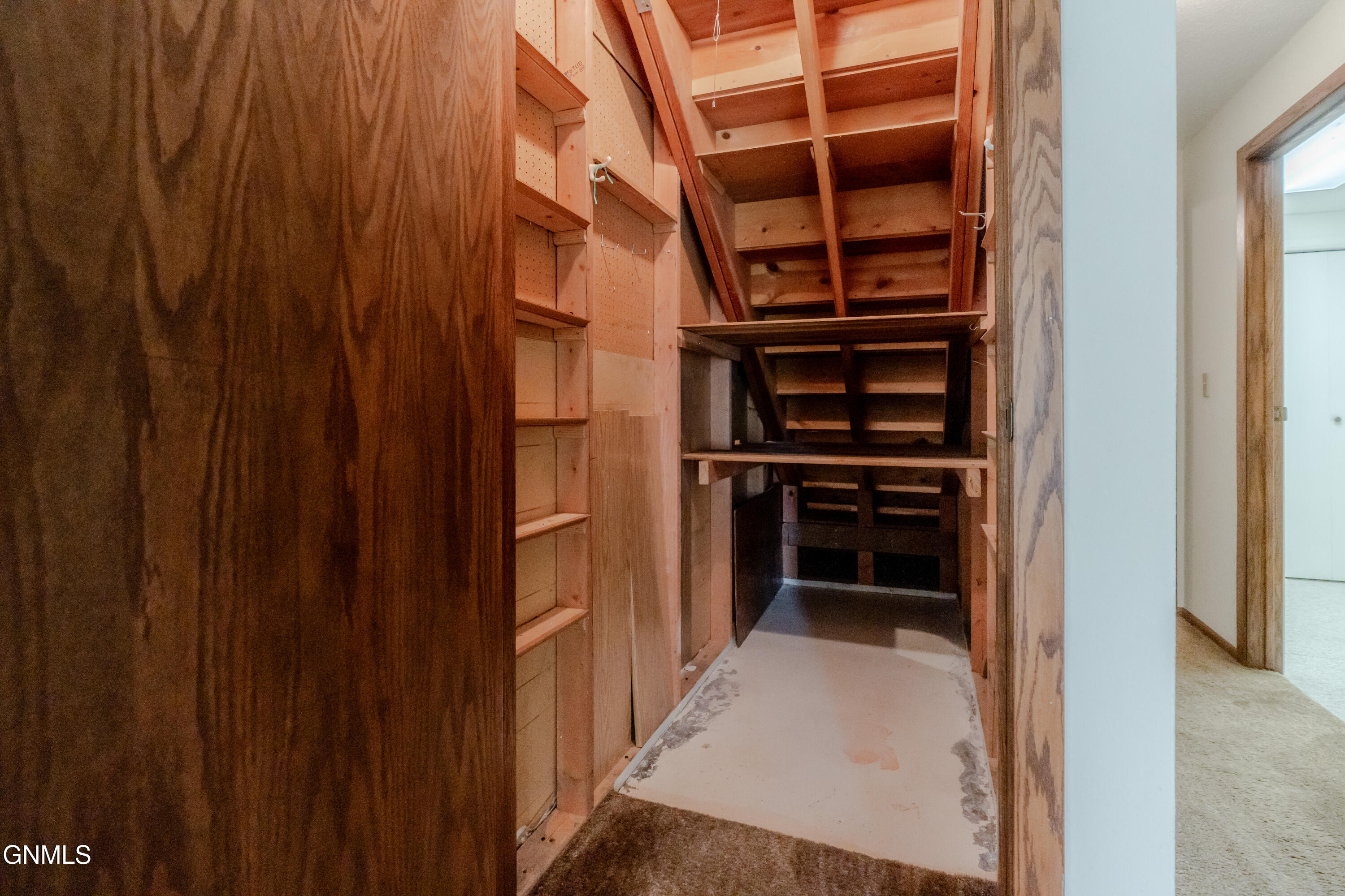 main property photo 60