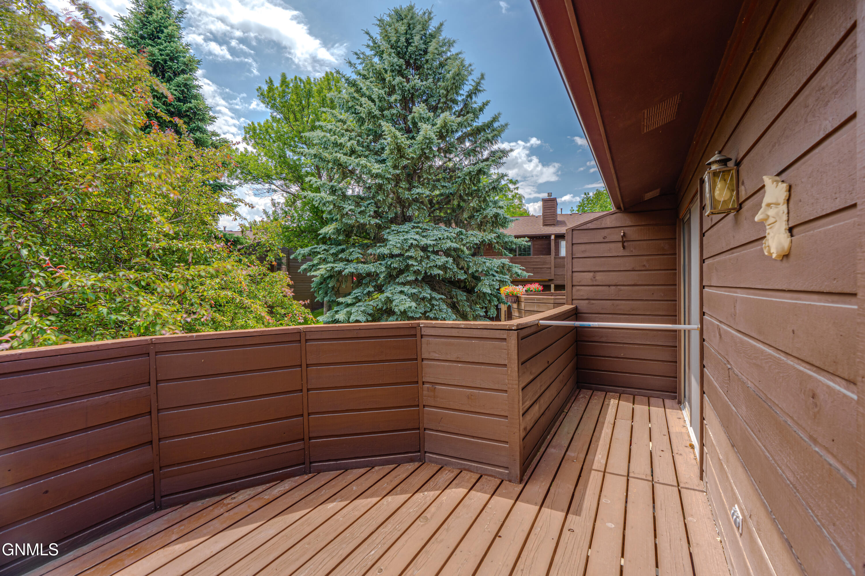 main property photo 67