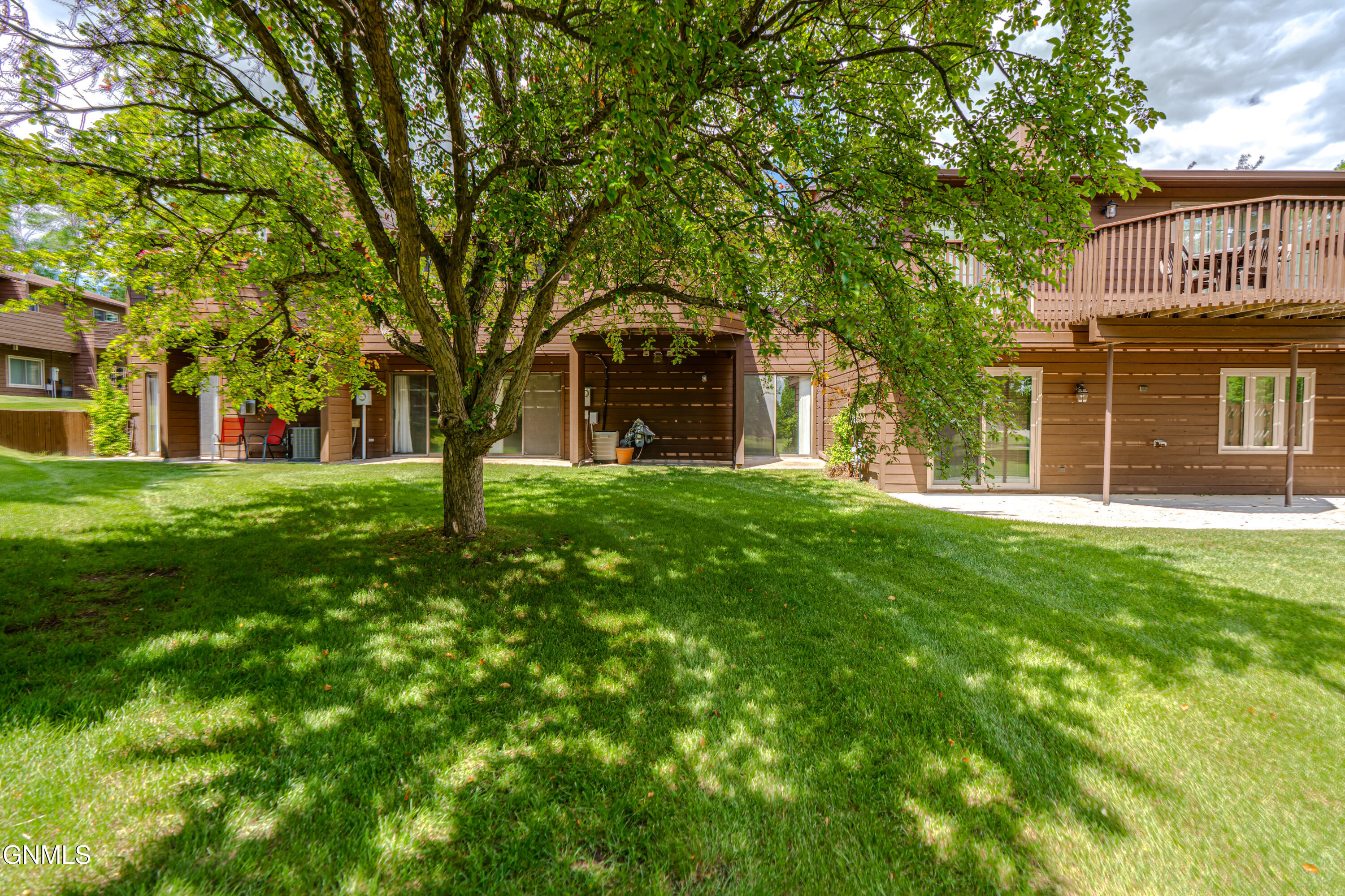 main property photo 73