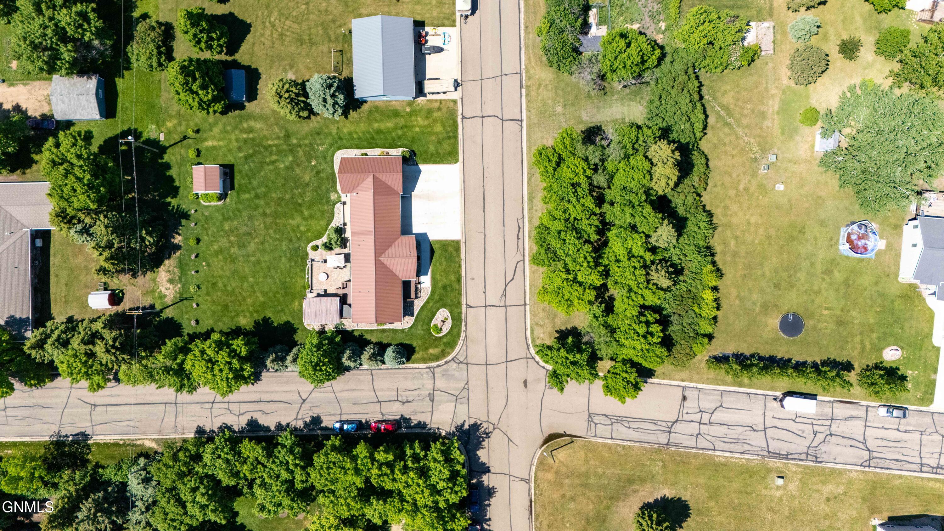main property photo 48