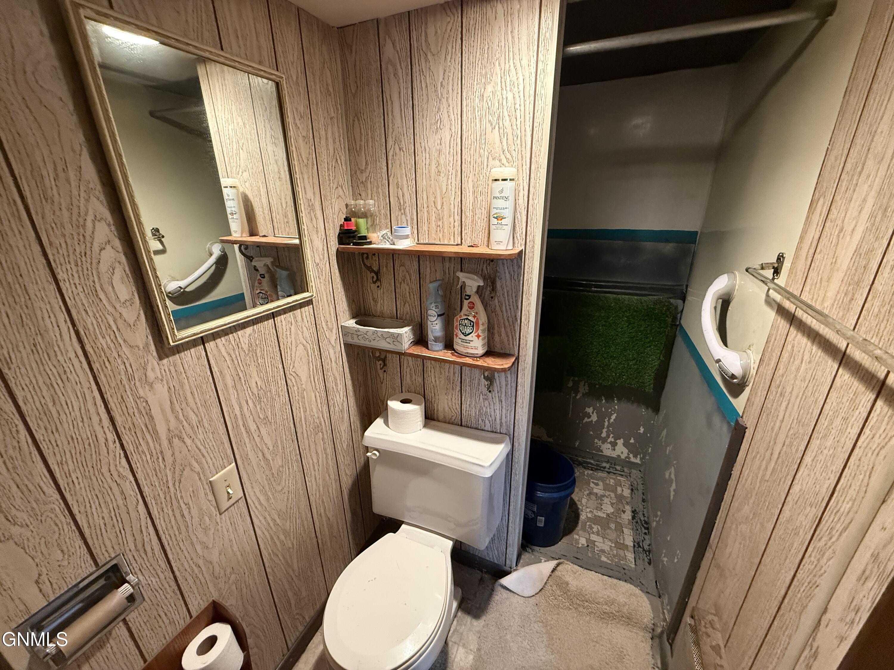 main property photo 41