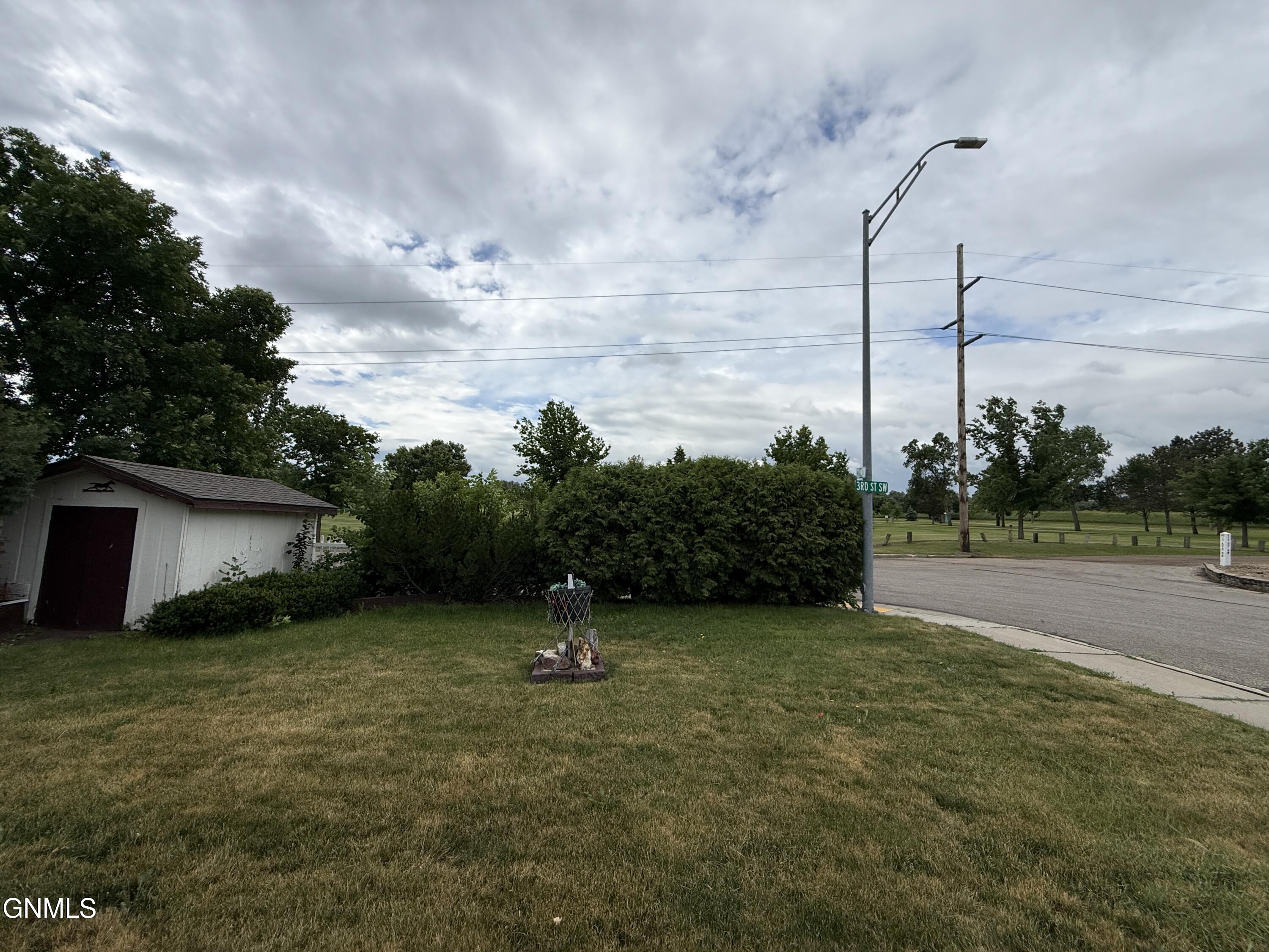 main property photo 6