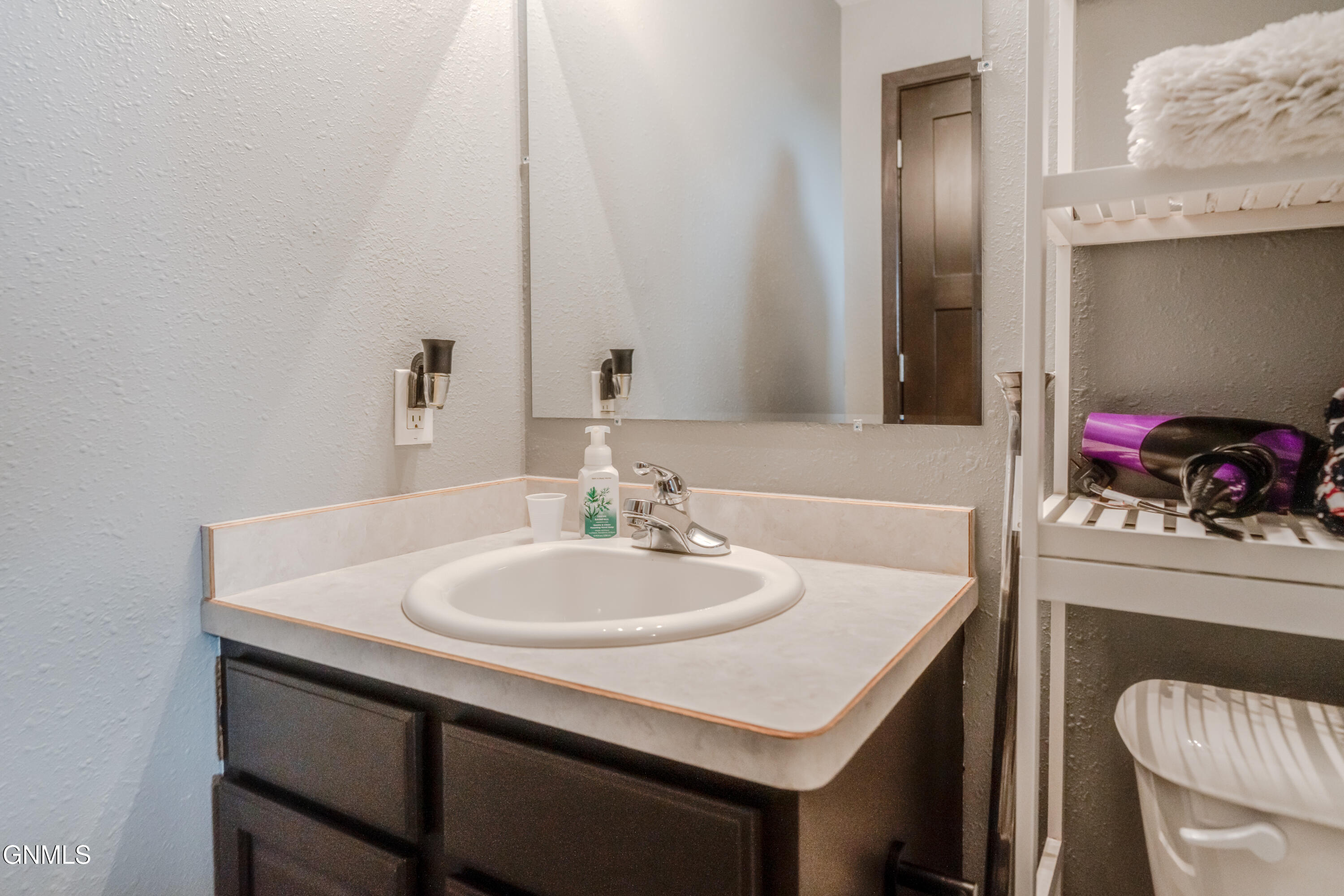 main property photo 76