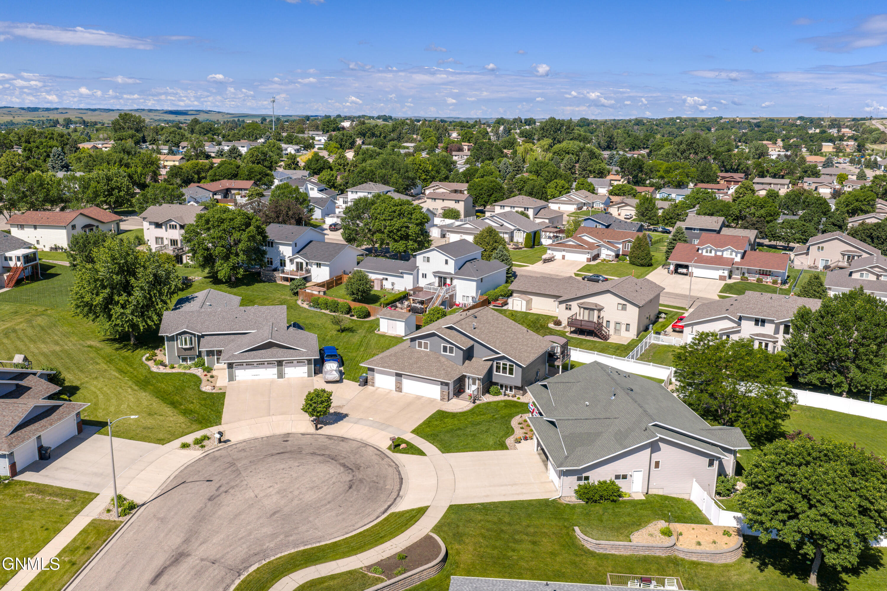 main property photo 86