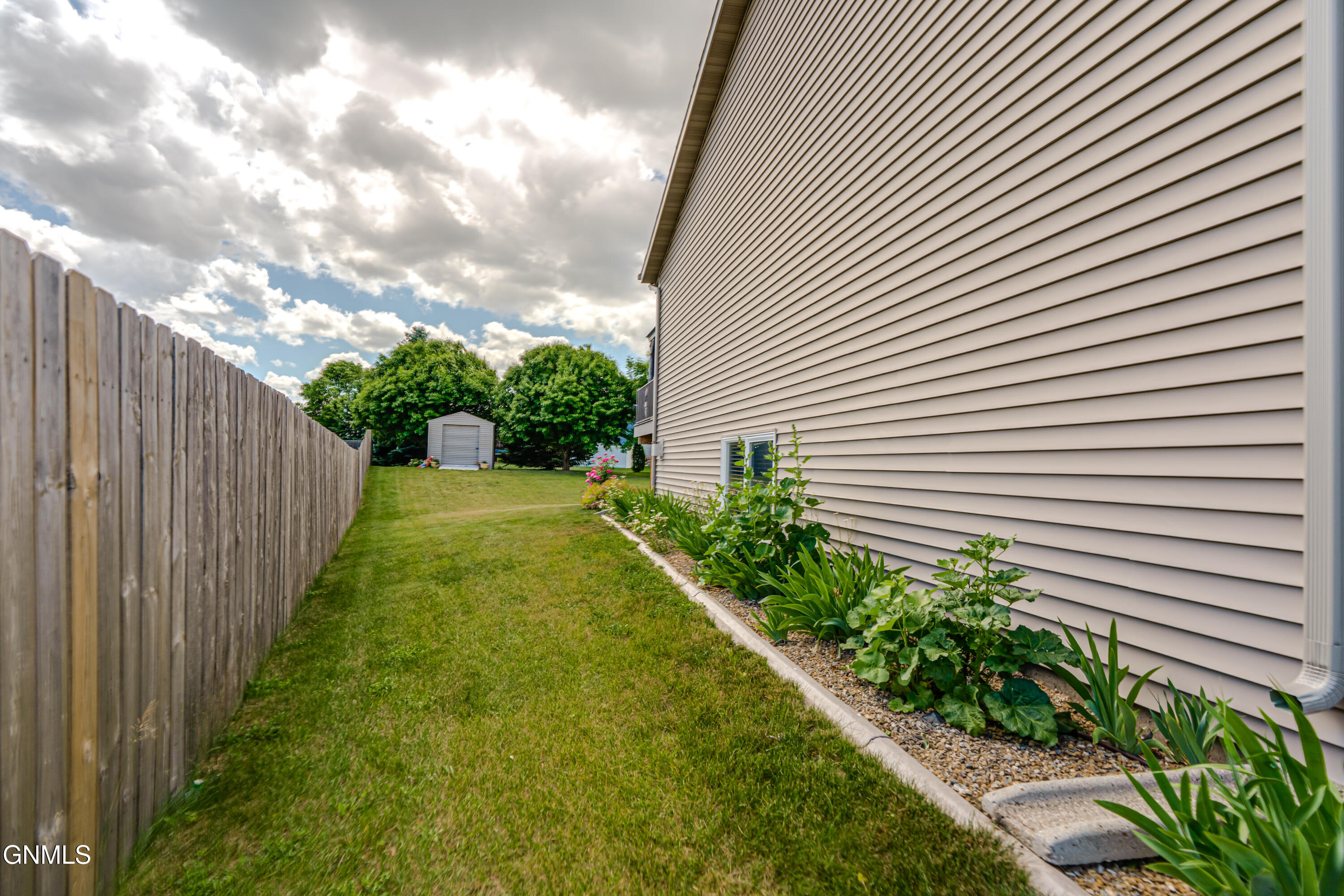 main property photo 64