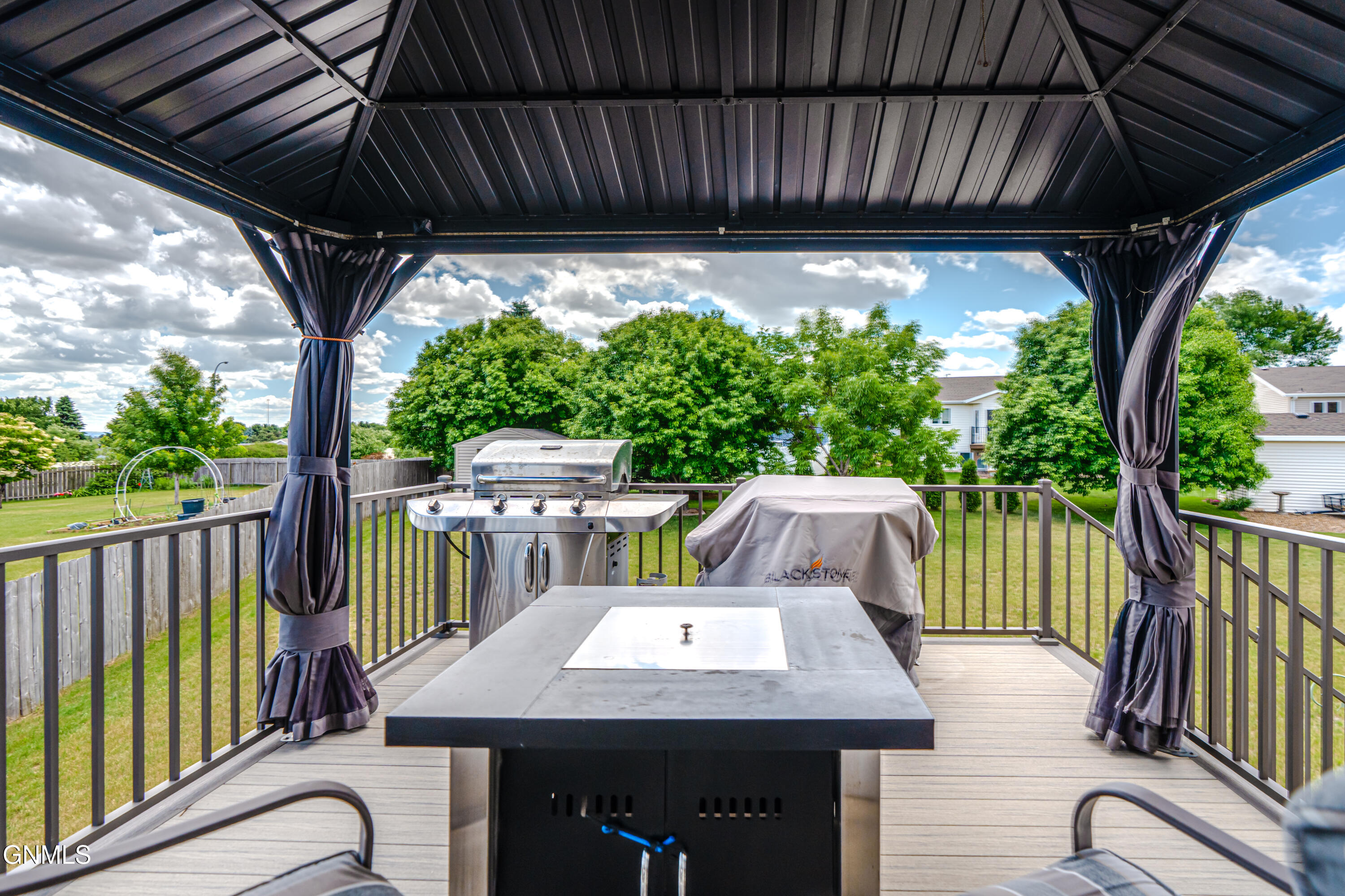 main property photo 78