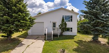image of property with 3 Bed | 2 Bath | 1,740 Sqft