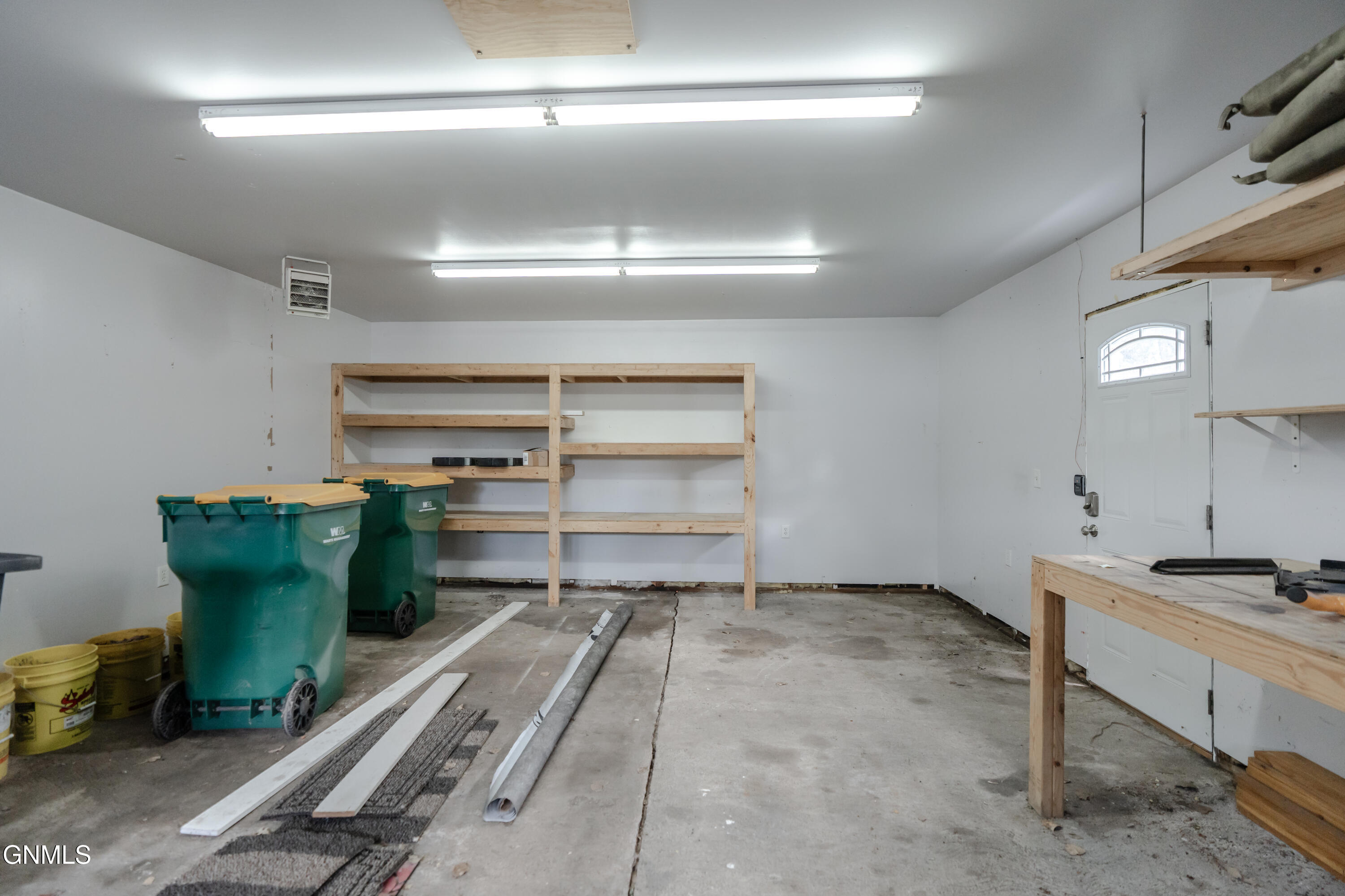main property photo 70